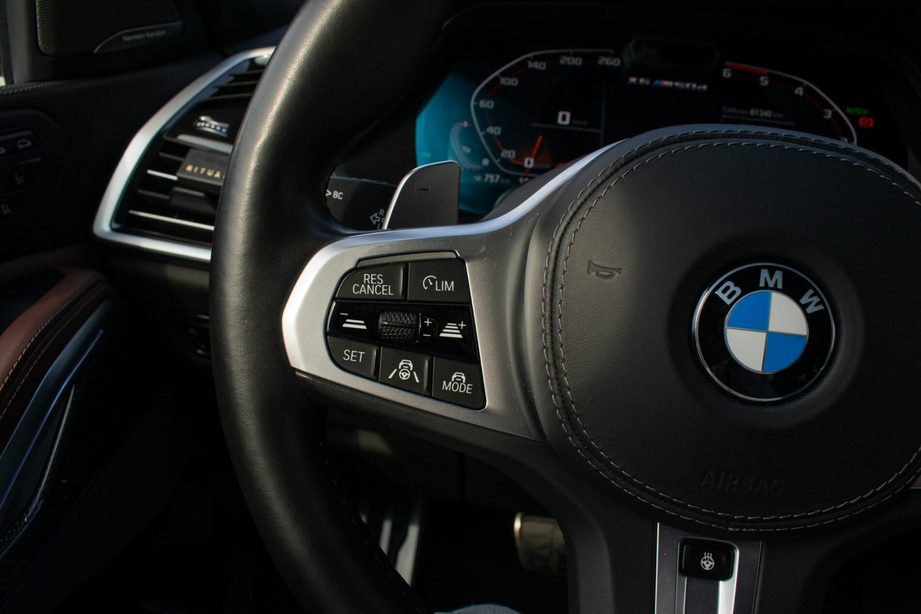 2020 BMW X6 M50d, zelená suv, 61 340 km