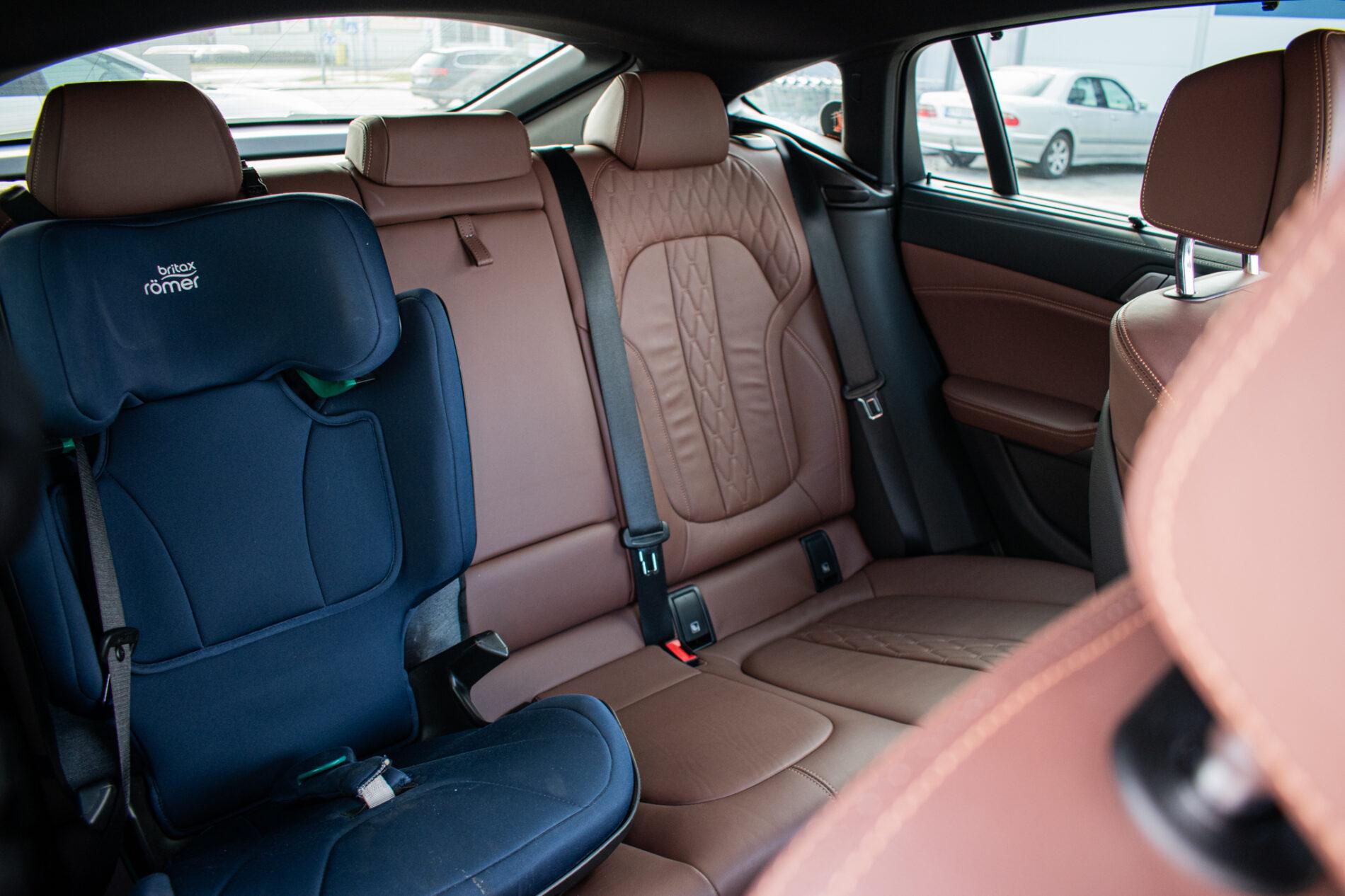 2020 BMW X6 M50d, zelená suv, 61 340 km