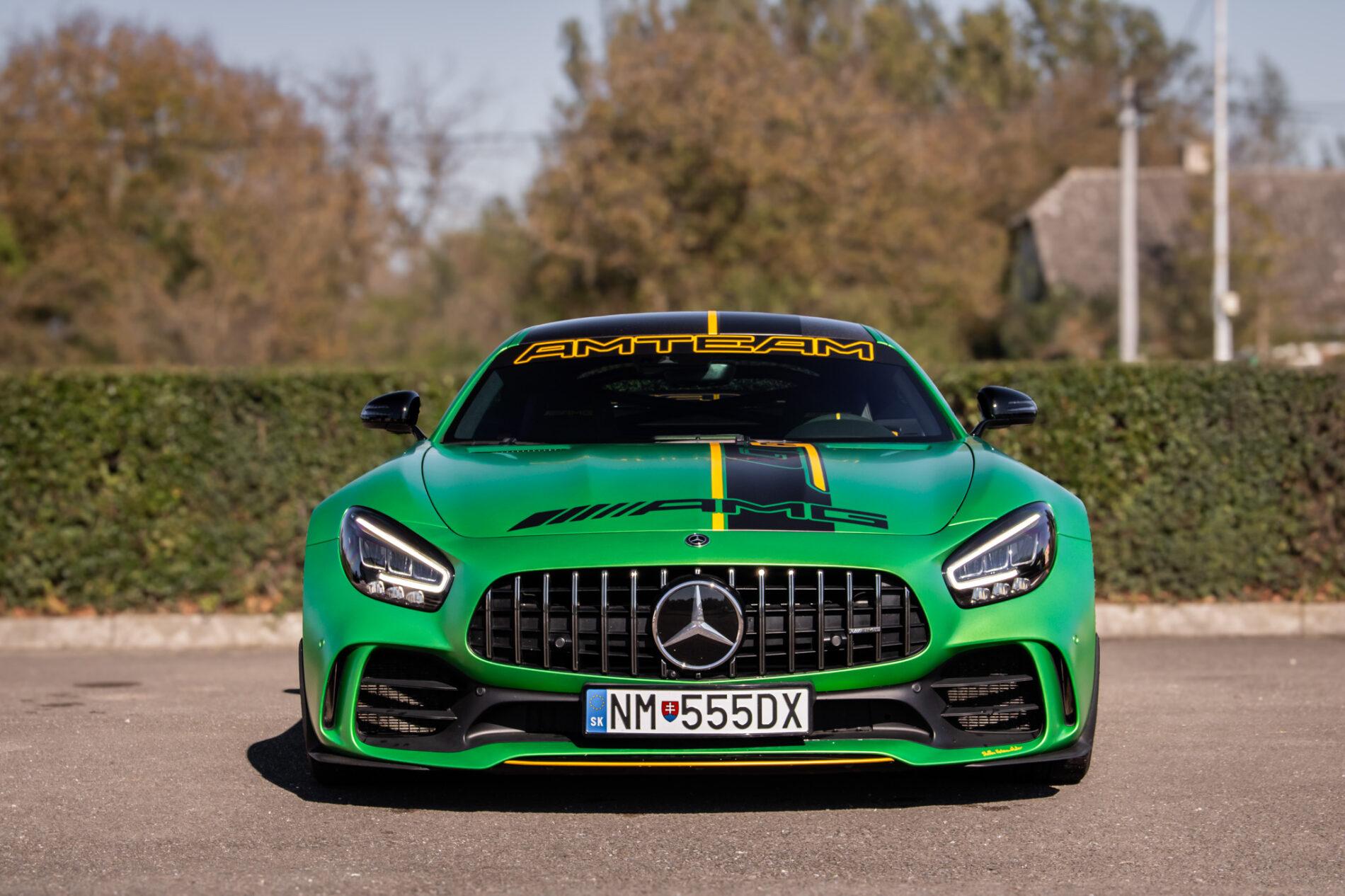 2019 Mercedes-Benz AMG GT R, zelená kupé, 12 987 km