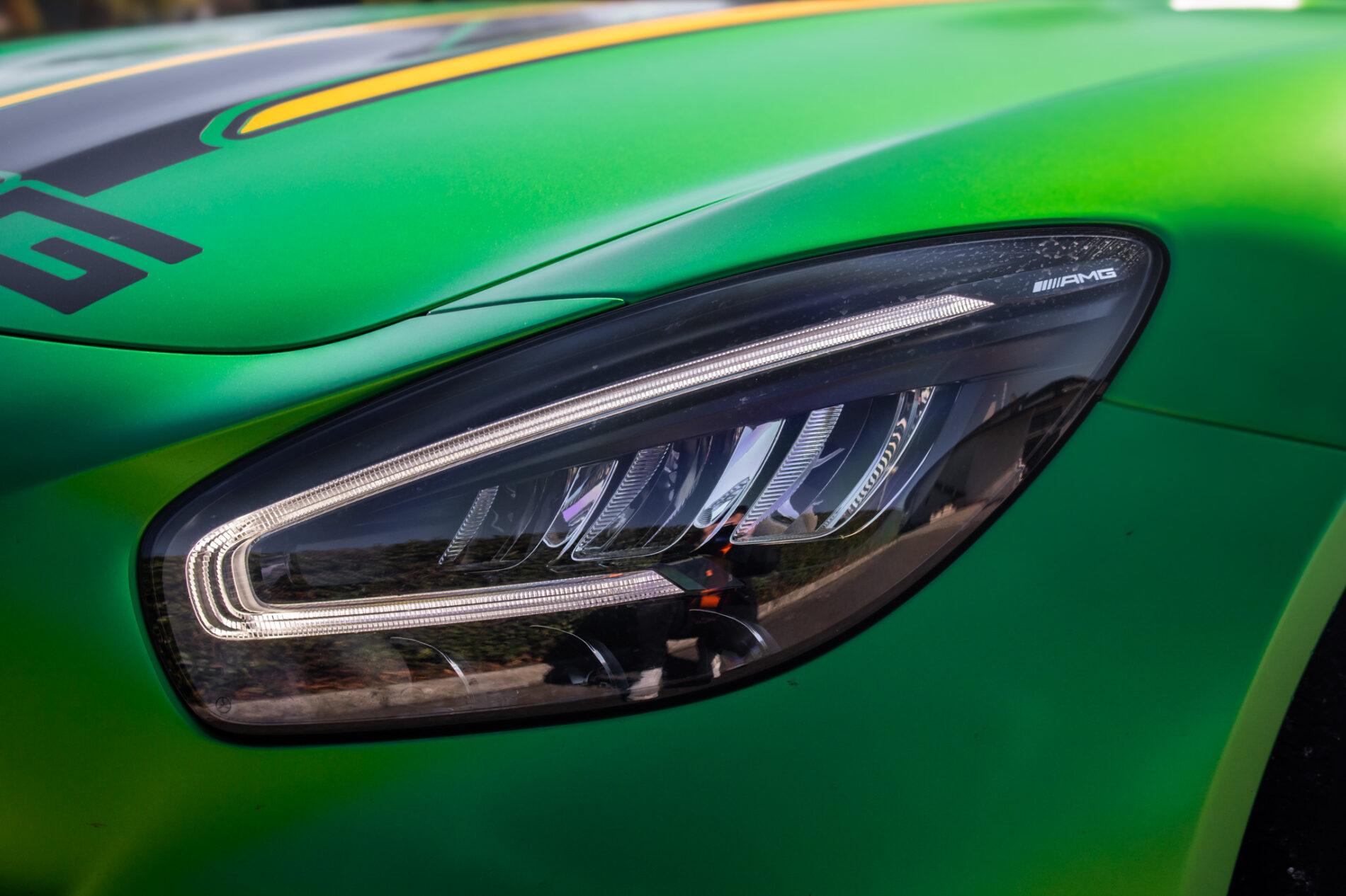 2019 Mercedes-Benz AMG GT R, zelená kupé, 12 987 km