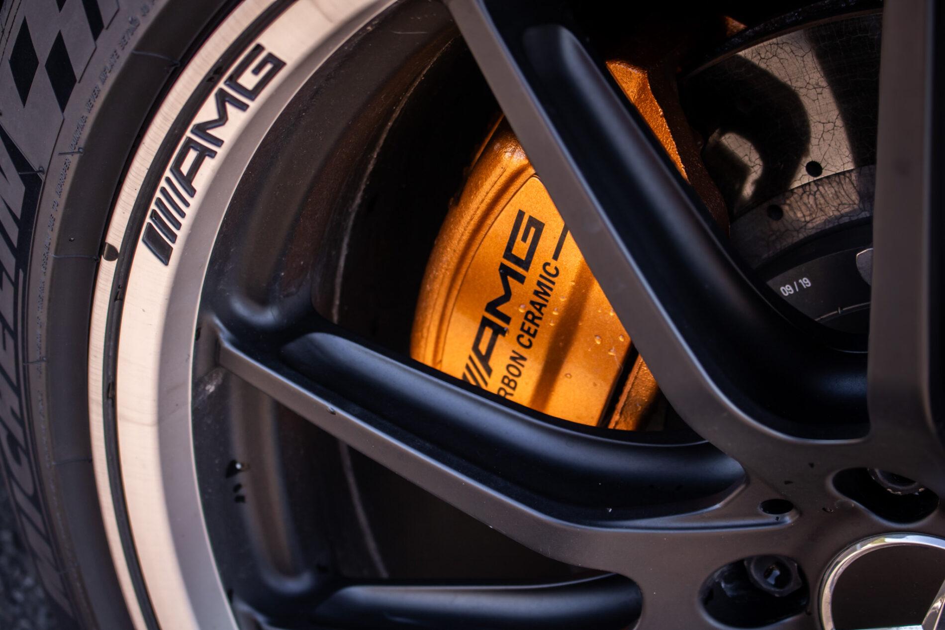 2019 Mercedes-Benz AMG GT R, zelená kupé, 12 987 km