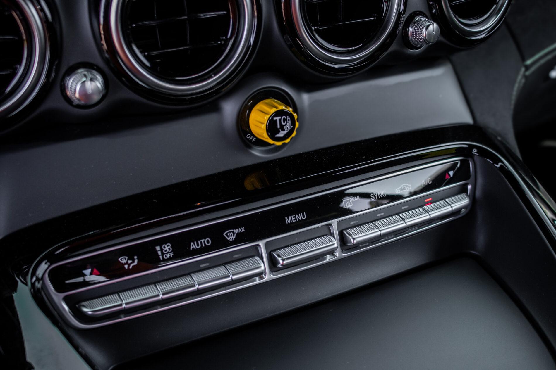 2019 Mercedes-Benz AMG GT R, zelená kupé, 12 987 km
