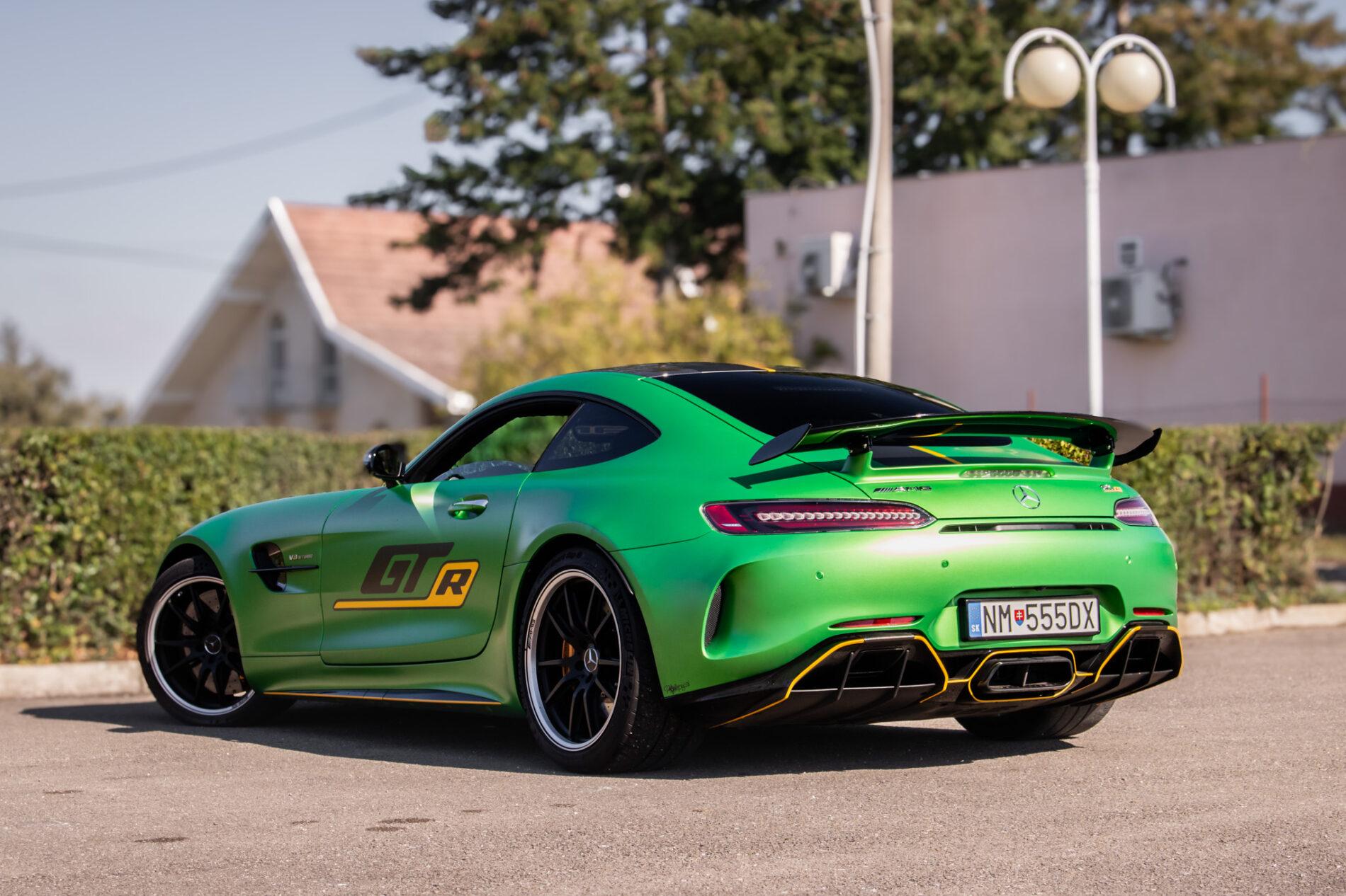 2019 Mercedes-Benz AMG GT R, zelená kupé, 12 987 km