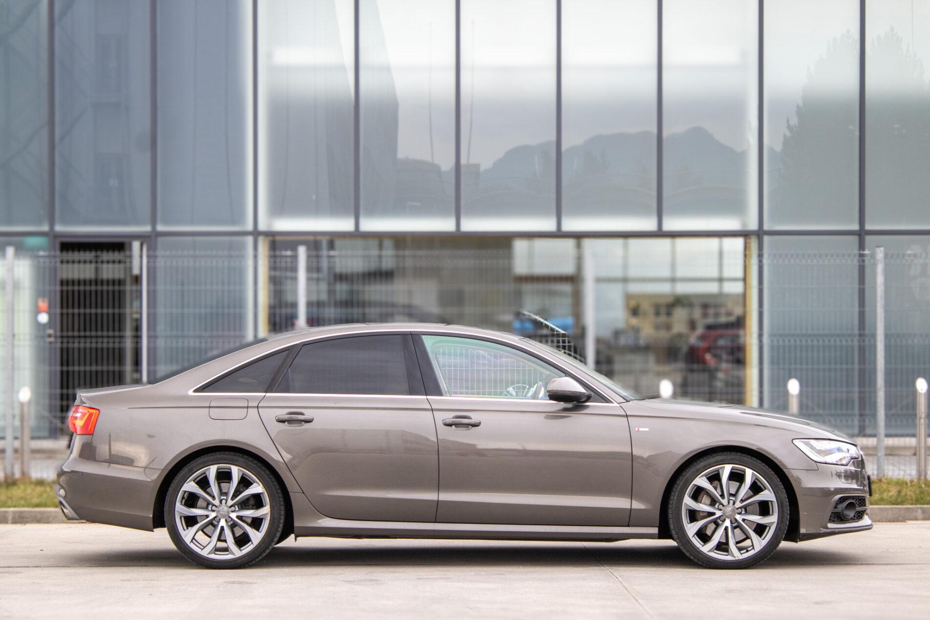 2013 AUDI A6, šedá sedan, 145 933 km