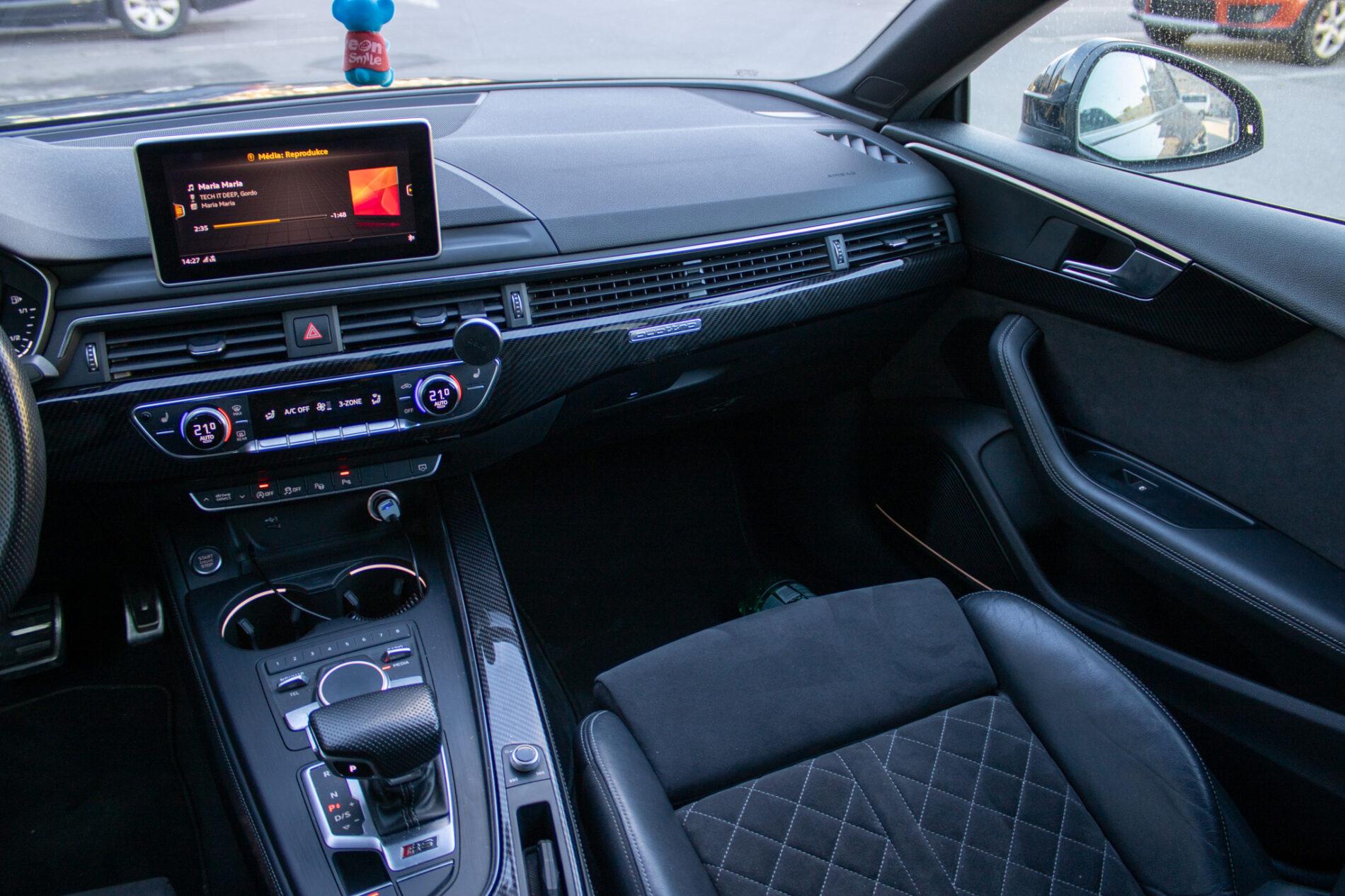 2019 AUDI RS5, modrá, 194 337 km