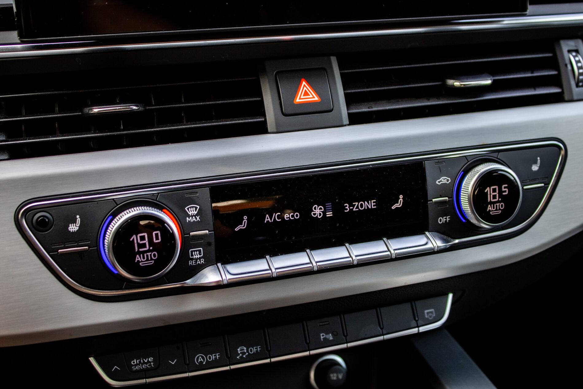 2023 AUDI S5, modrá hatchback, 22 564 km