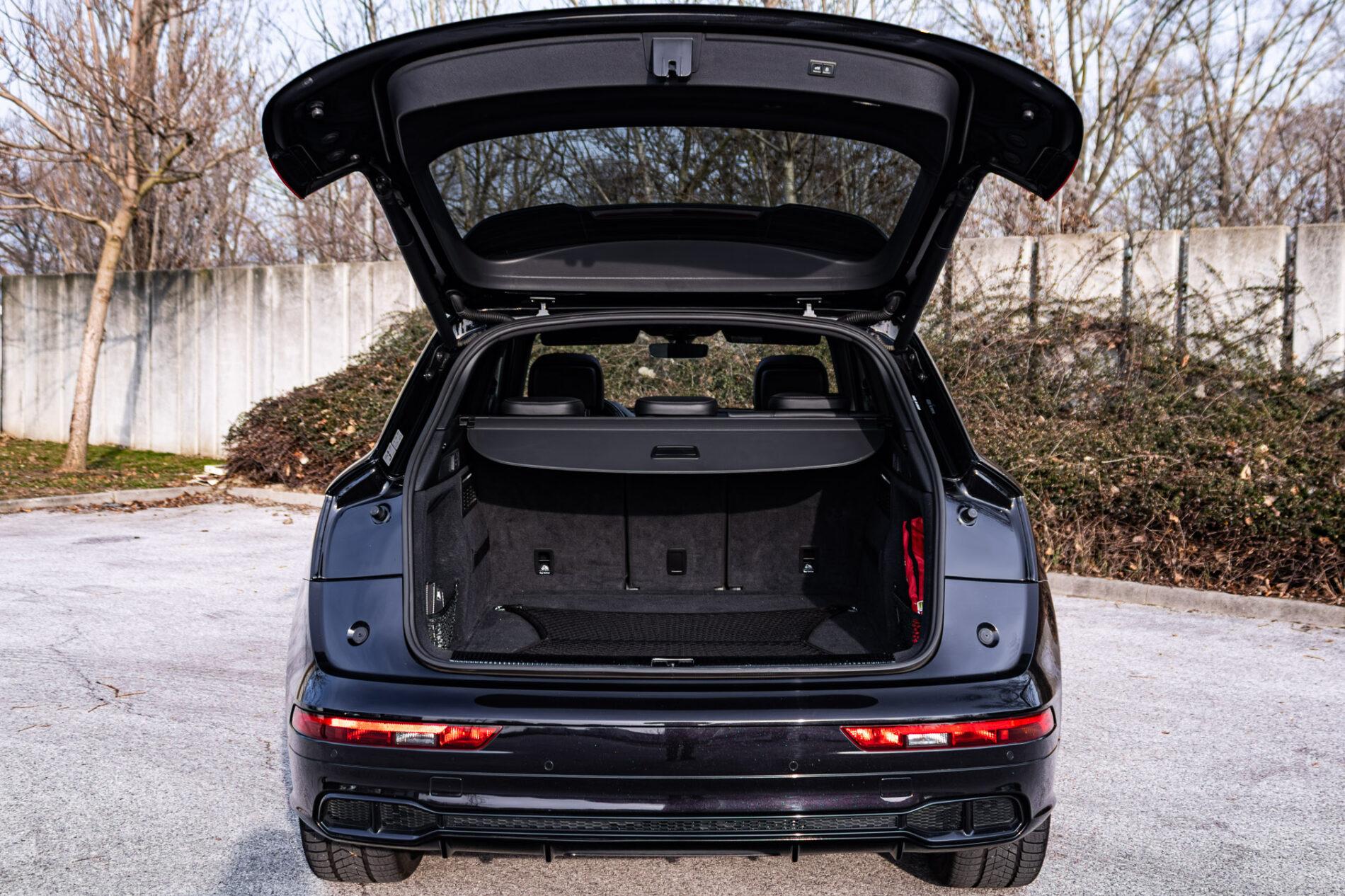 2018 AUDI S5, černá suv, 194 529 km