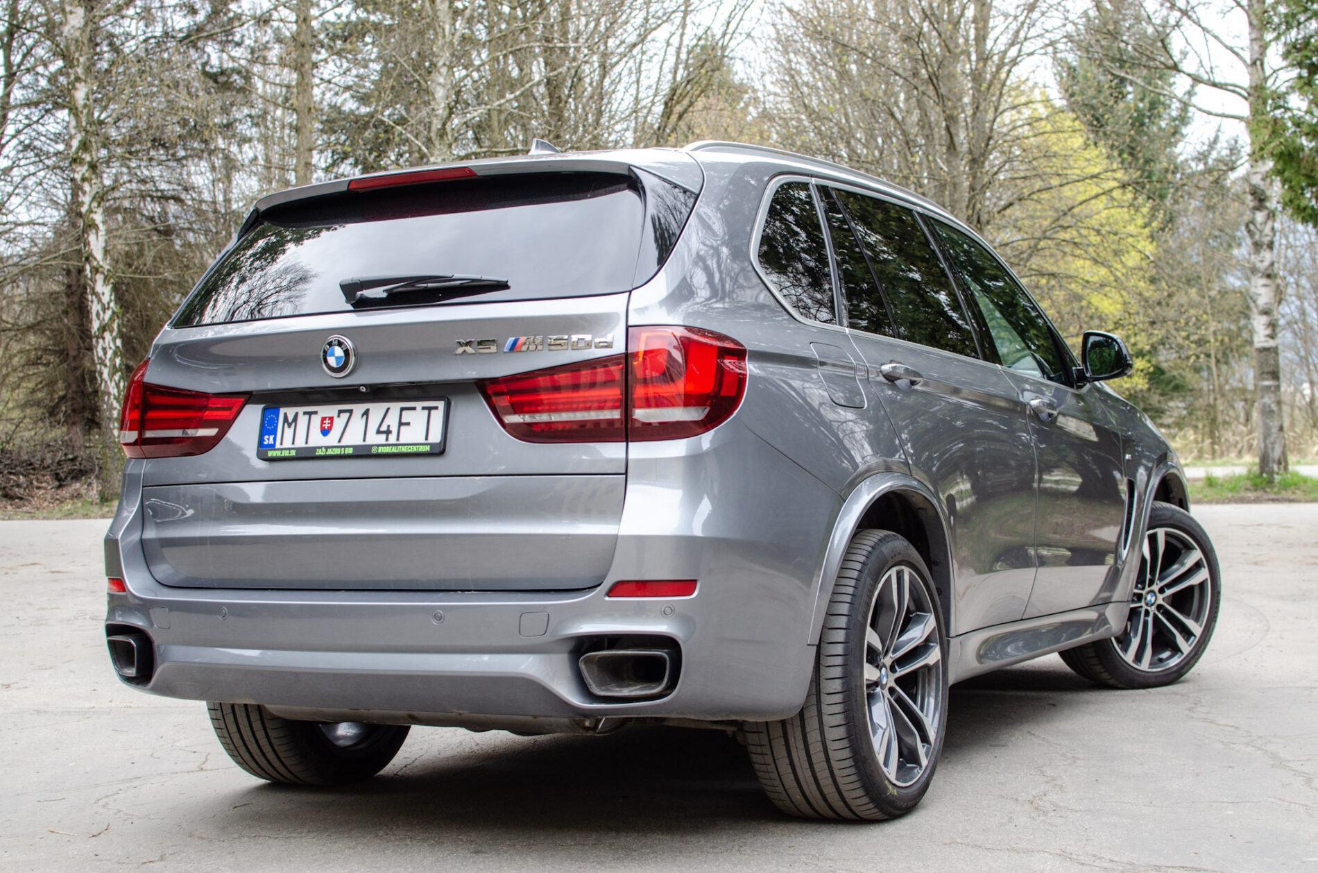 2014 BMW X5 M50d, šedá suv, 219 746 km