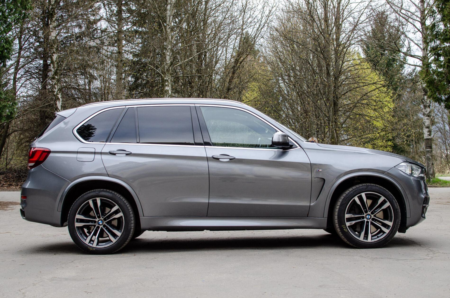 2014 BMW X5 M50d, šedá suv, 219 746 km