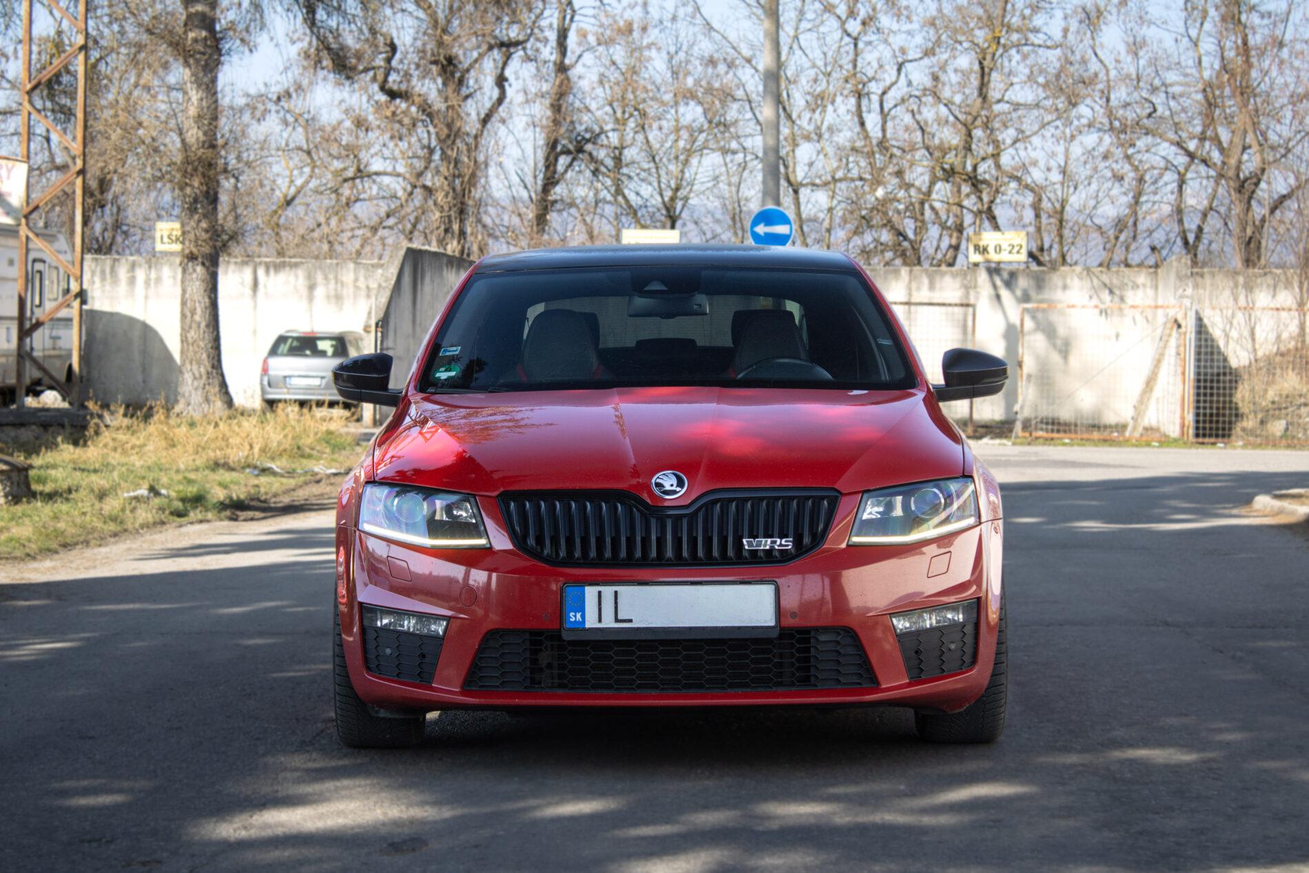 2016 Skoda Octavia RS, červená, 267 928 km