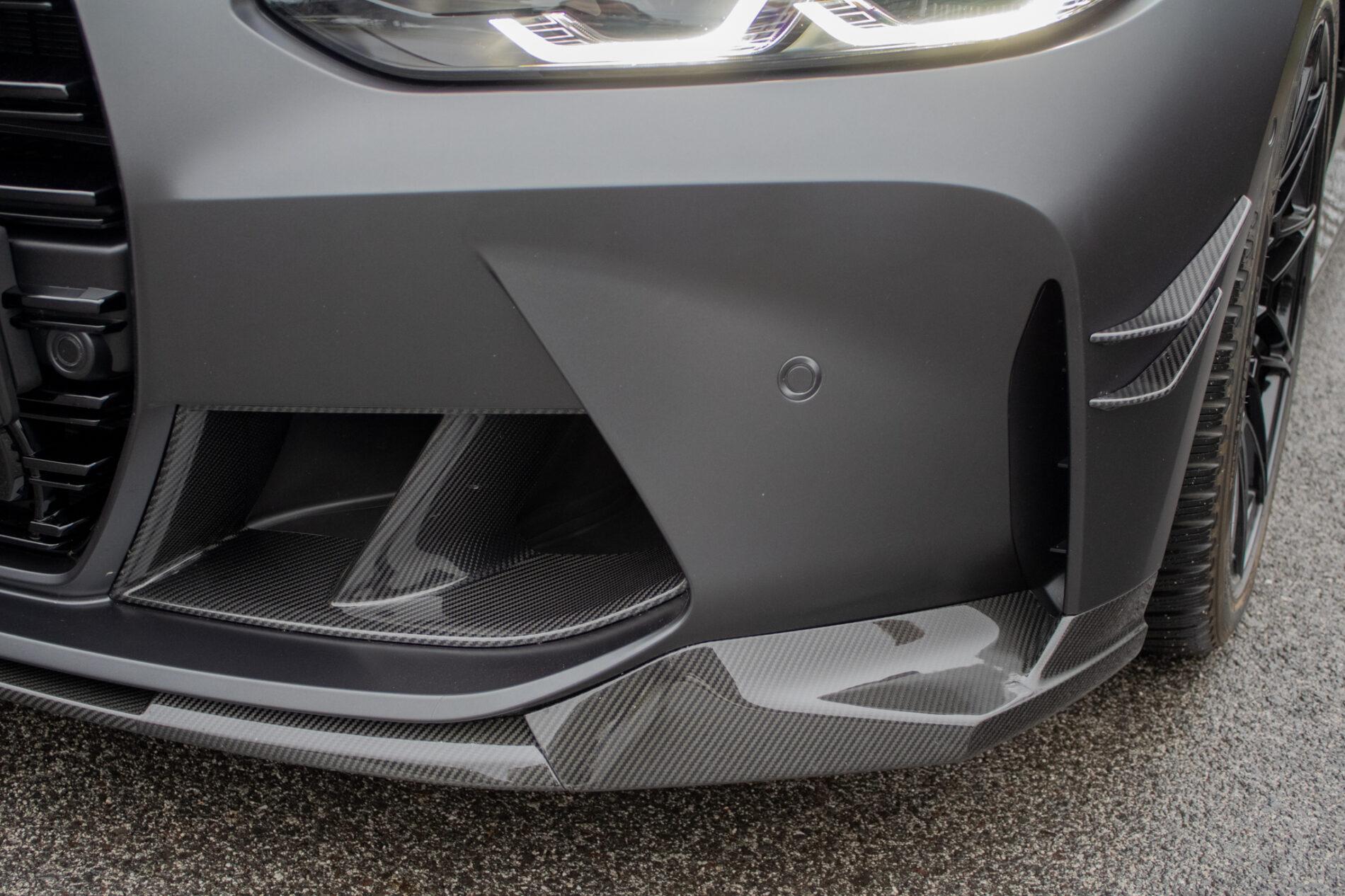 2023 BMW M4, šedá kupé, 9 194 km