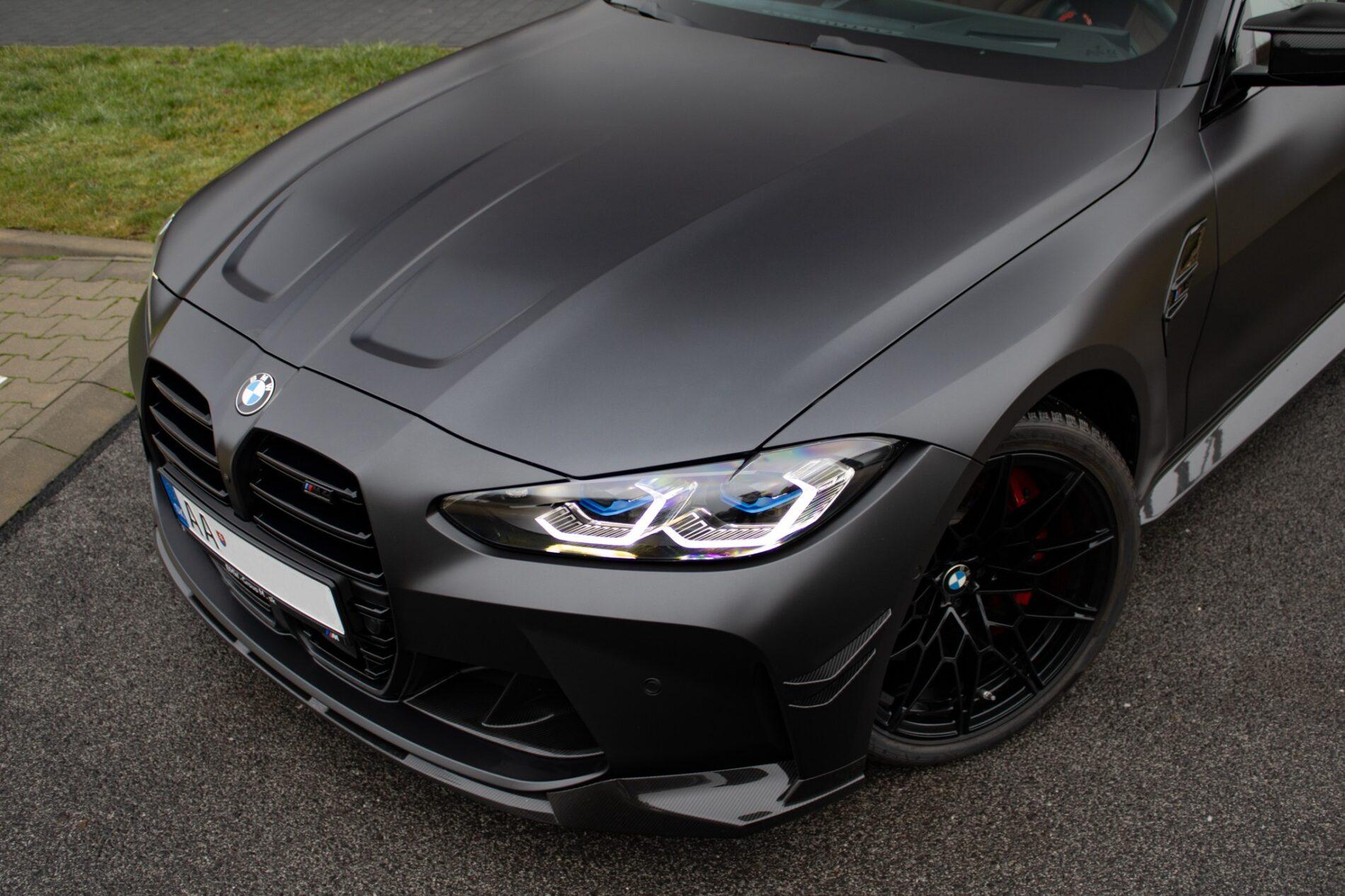 2023 BMW M4, šedá kupé, 9 194 km