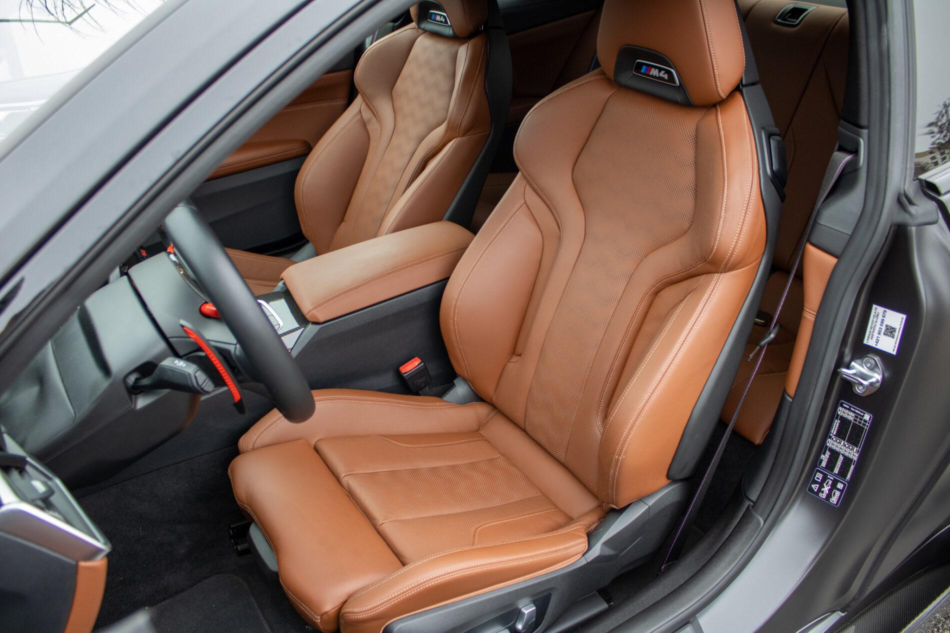 2023 BMW M4, šedá kupé, 9 194 km