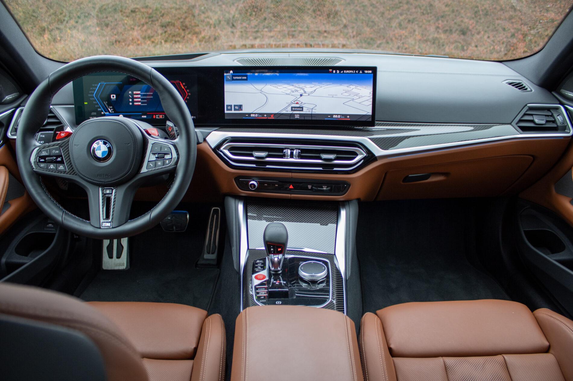 2023 BMW M4, šedá kupé, 9 194 km