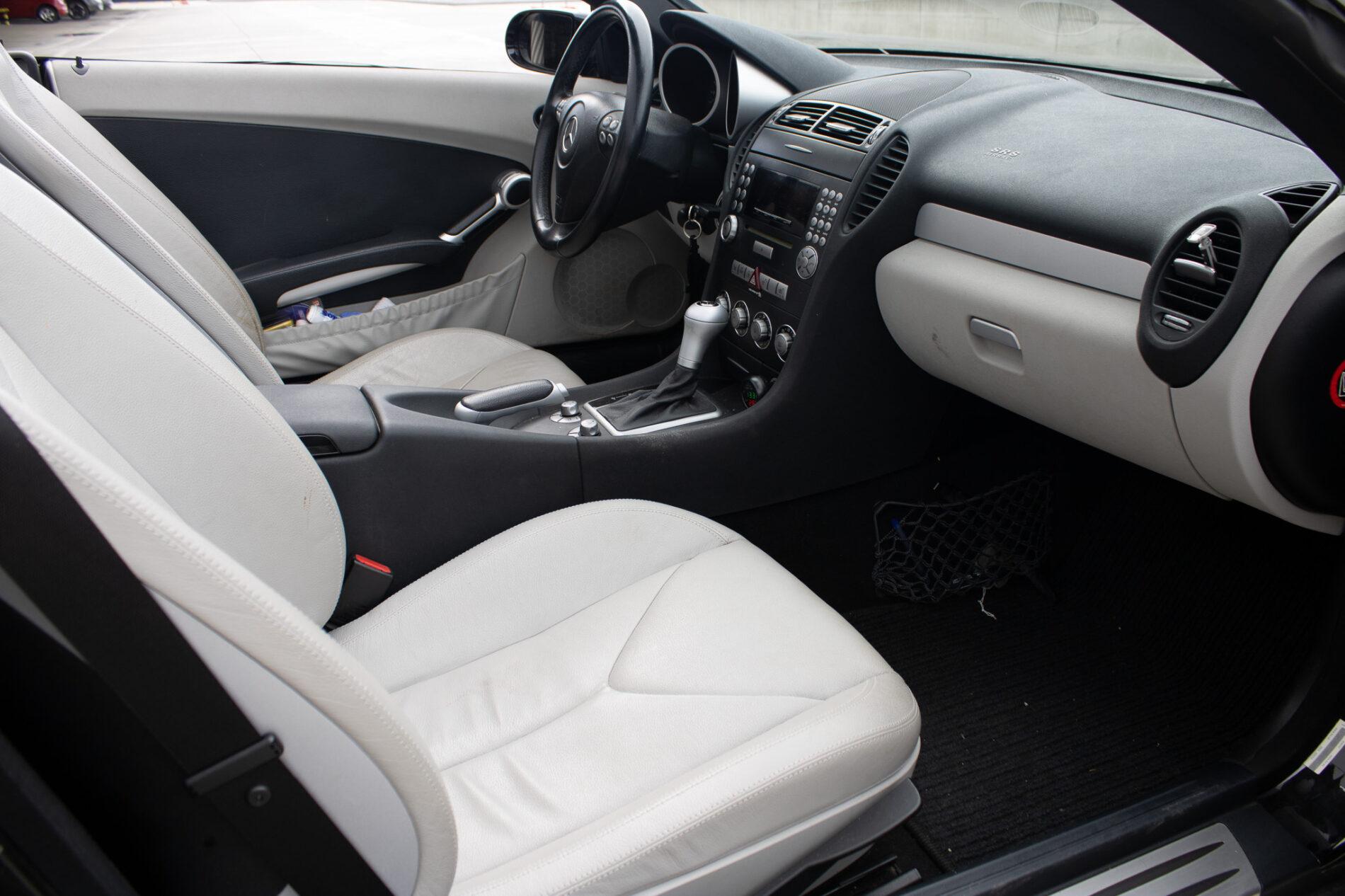 2006 Mercedes-Benz SLK 200 Komp., černá kabriolet, 97 413 km