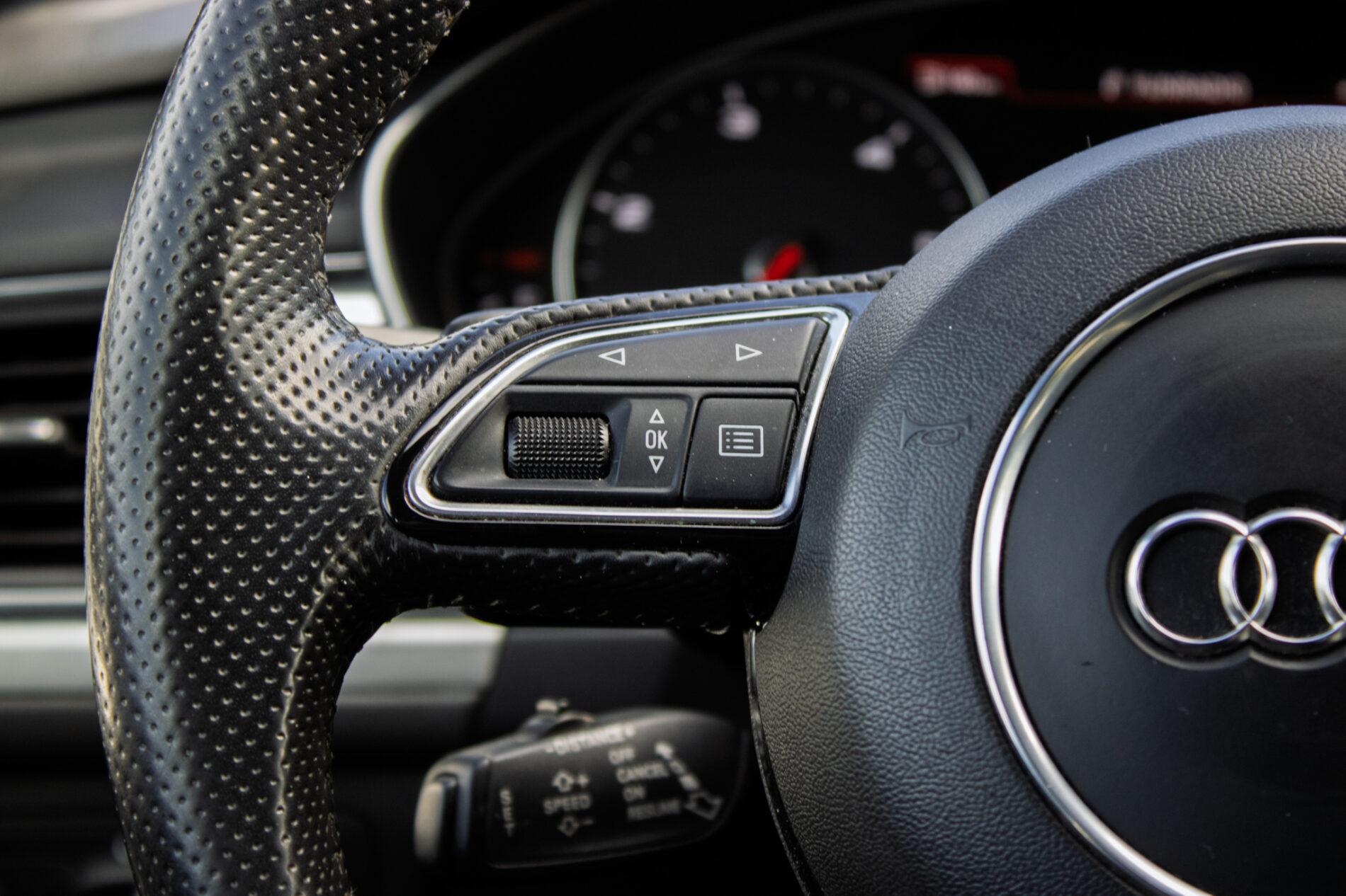 2012 AUDI A6, šedá kombi, 131 618 km