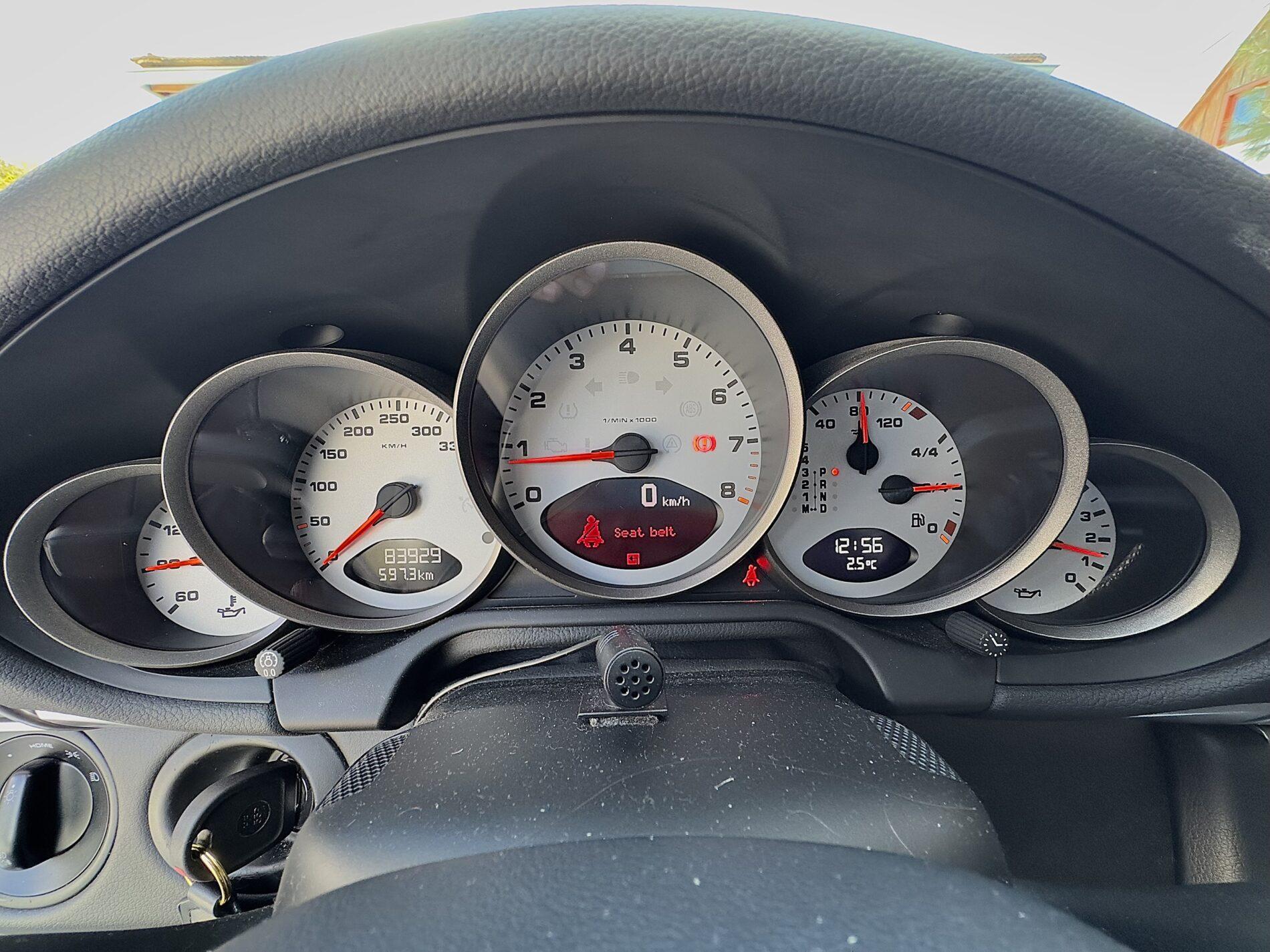 2008 Porsche 997 Carrera S, bílá kupé, 83 929 km
