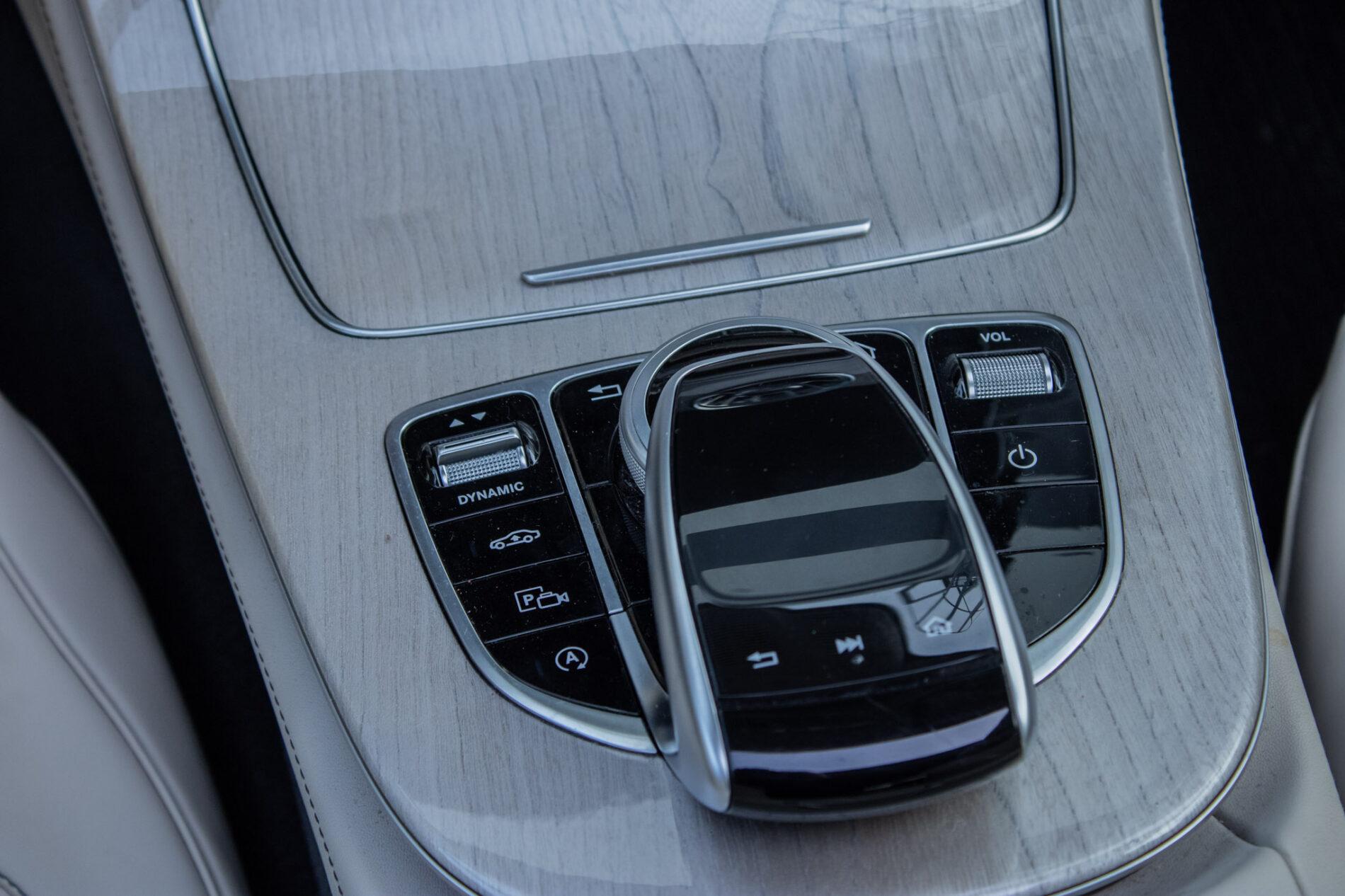 2019 Mercedes-Benz CLS 450, červená kupé, 108 680 km