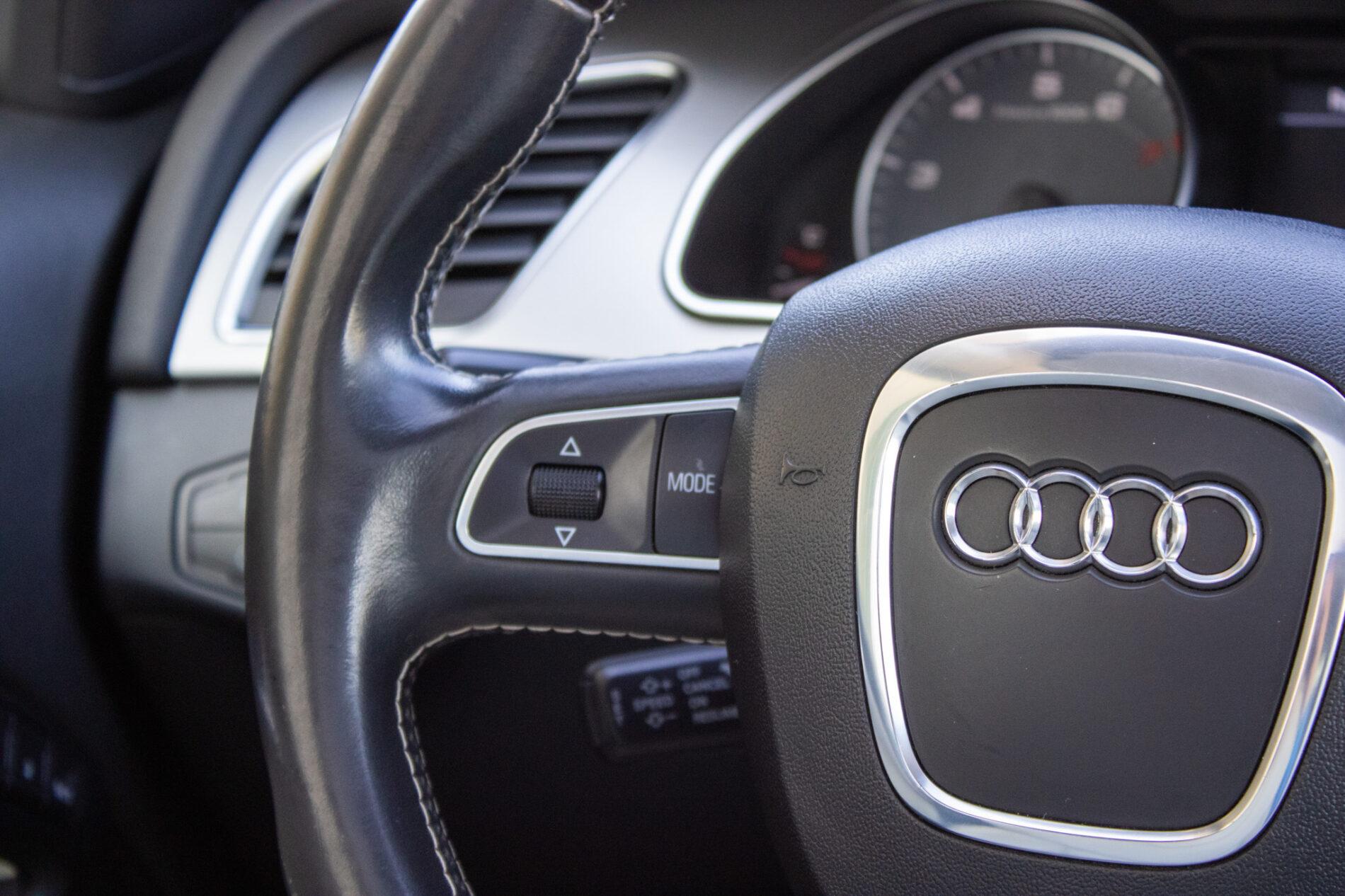 2008 AUDI S5, šedá kupé, 153 084 km