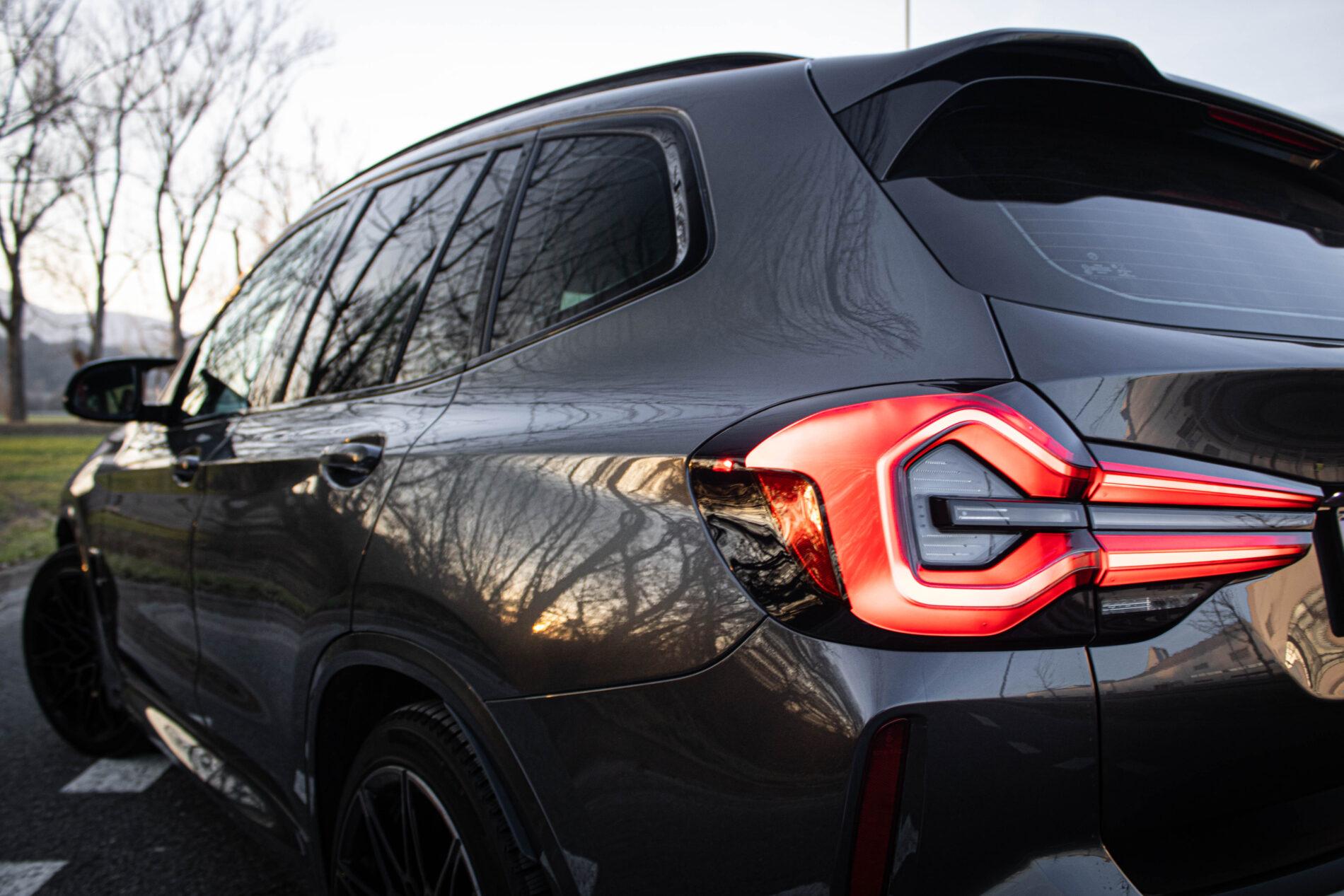 2022 BMW X3 M, šedá suv, 64 066 km