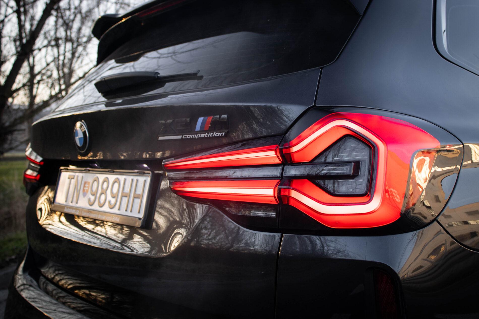 2022 BMW X3 M, šedá suv, 64 066 km