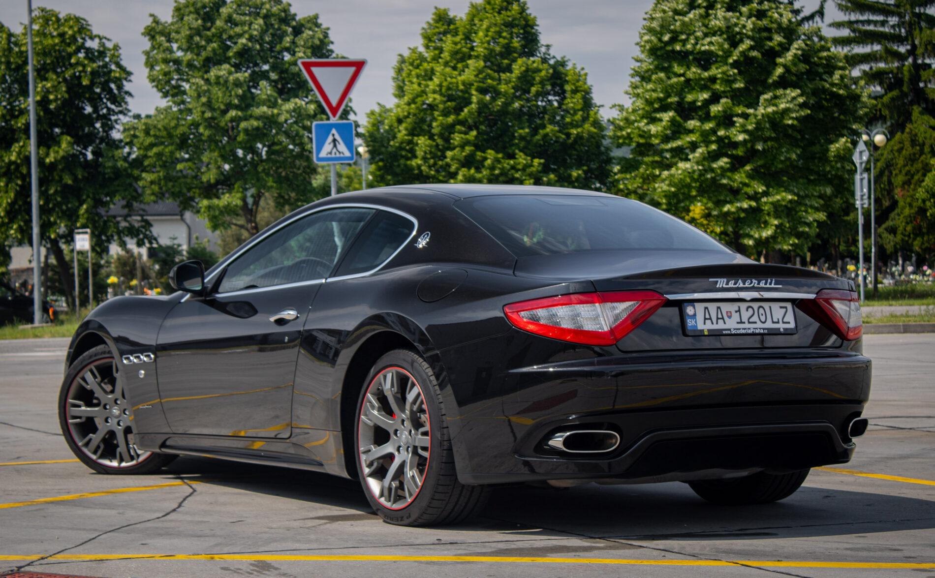 2008 Maserati GranTurismo, černá kupé, 51 007 km