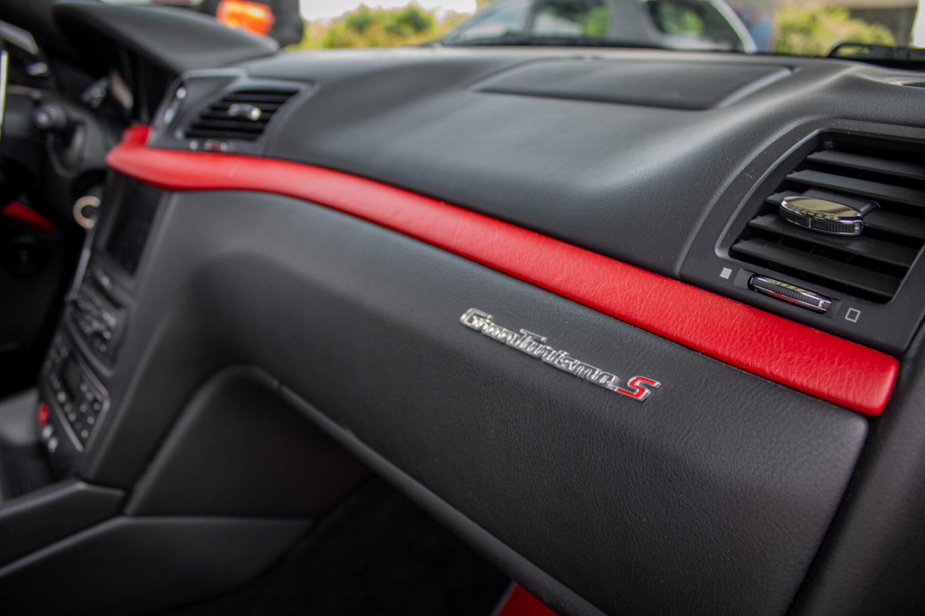 2008 Maserati GranTurismo, černá kupé, 51 007 km