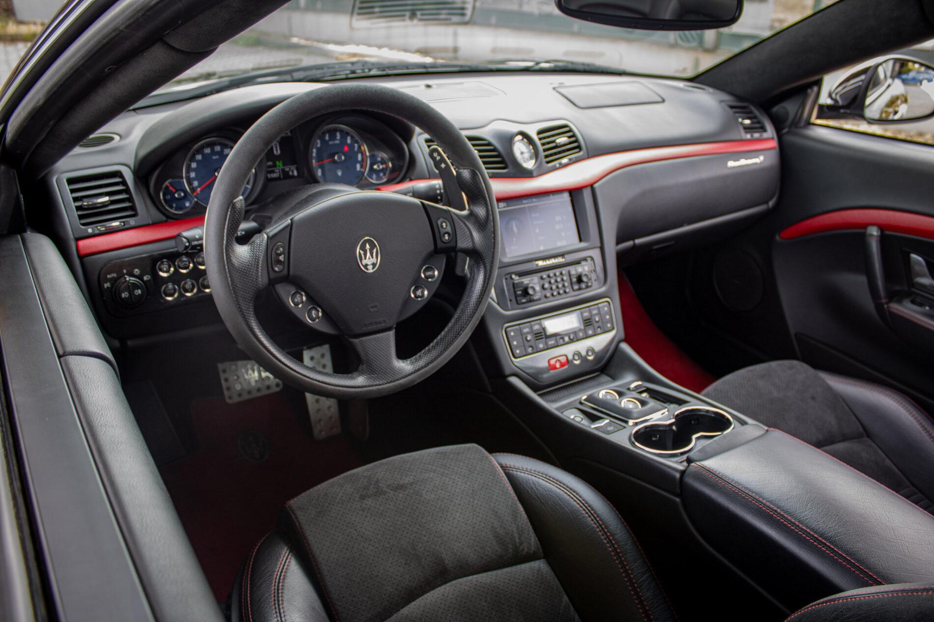 2008 Maserati GranTurismo, černá kupé, 51 007 km