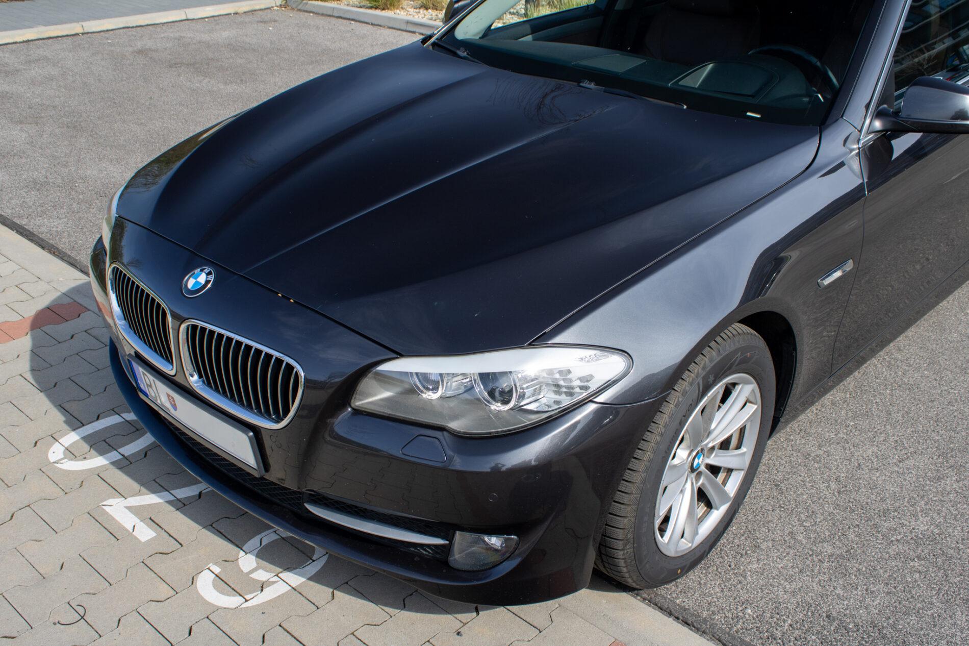 2013 BMW 528i, šedá sedan, 171 821 km