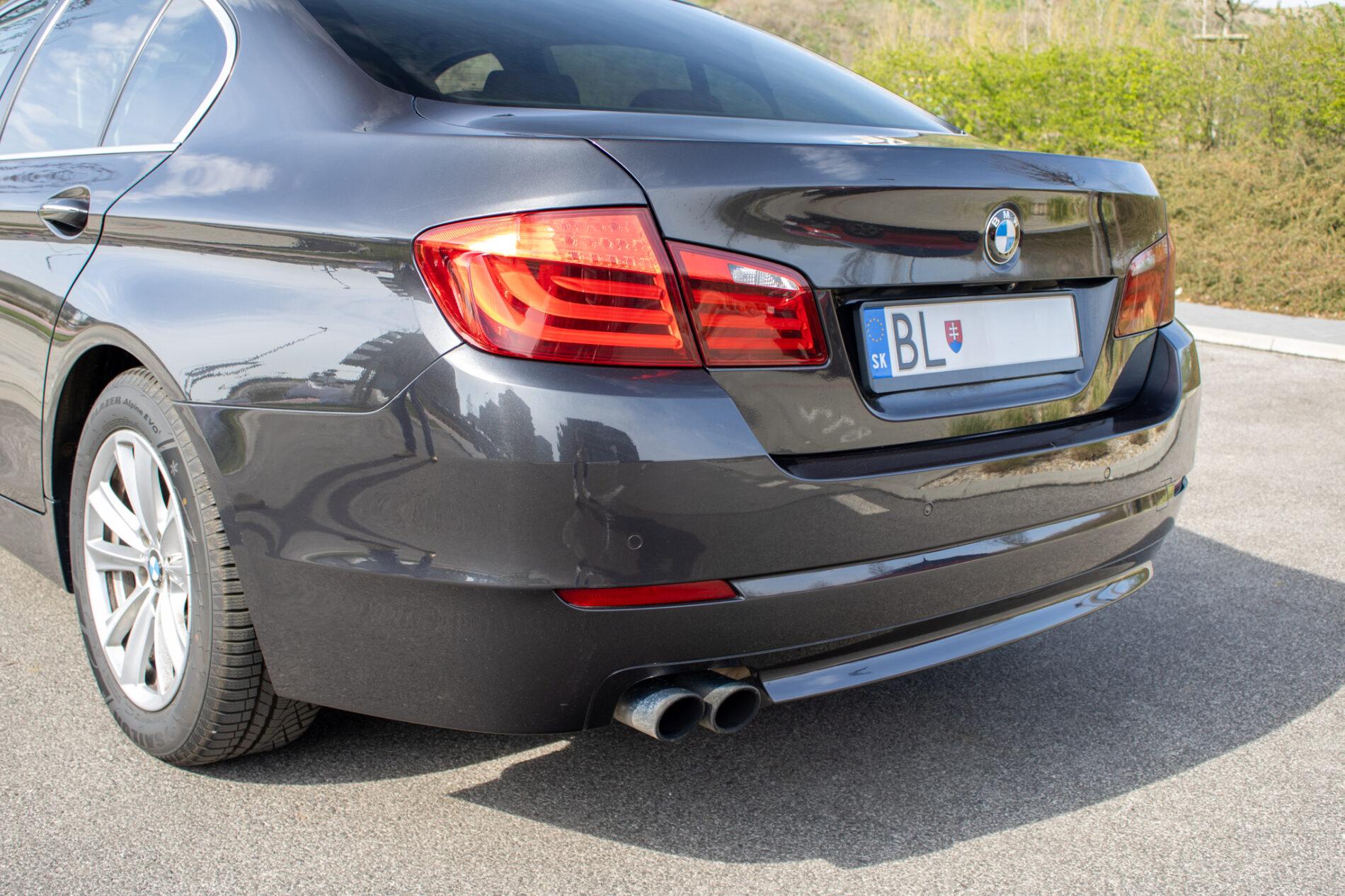2013 BMW 528i, šedá sedan, 171 821 km