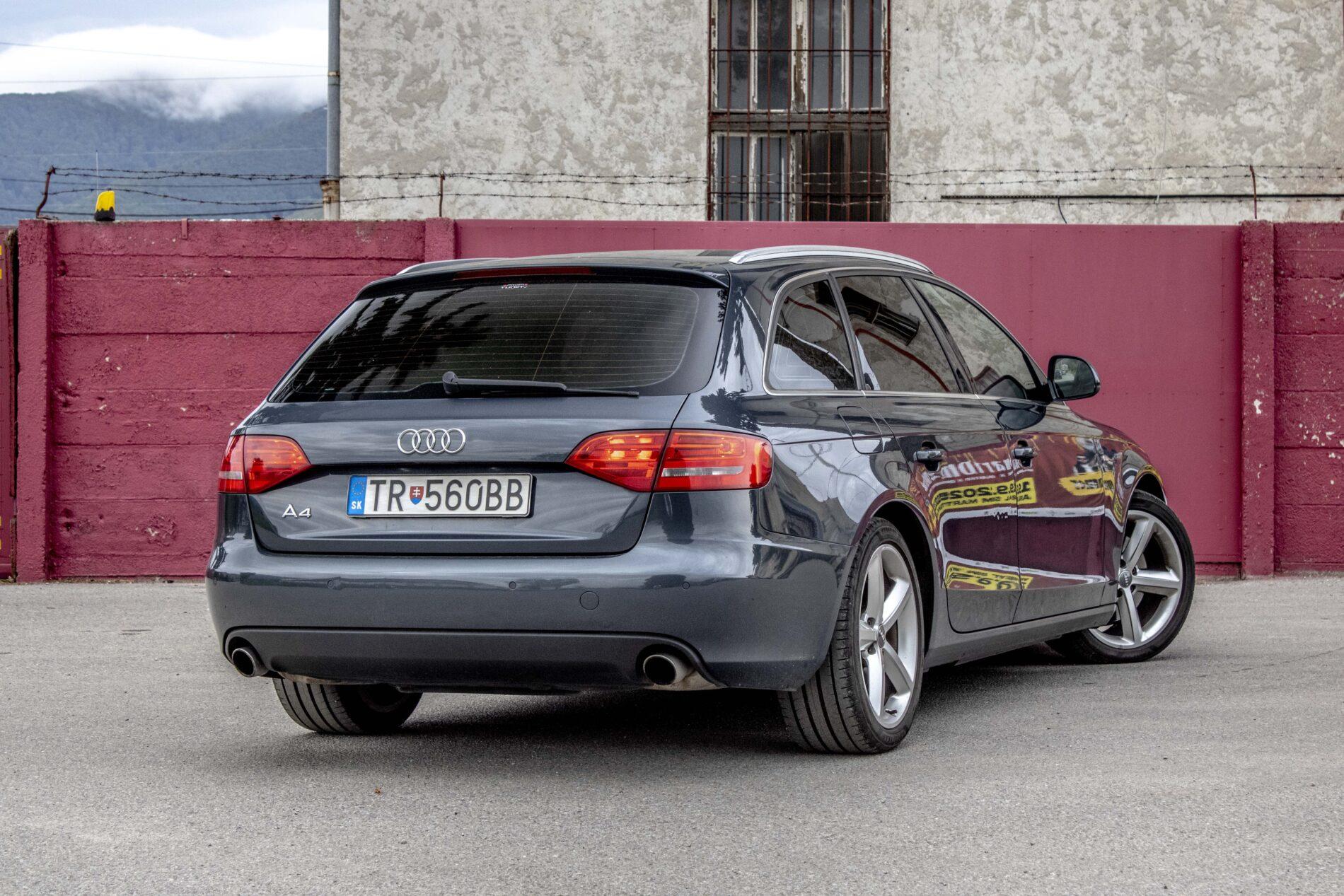 2009 AUDI A4, šedá kombi, 385 605 km