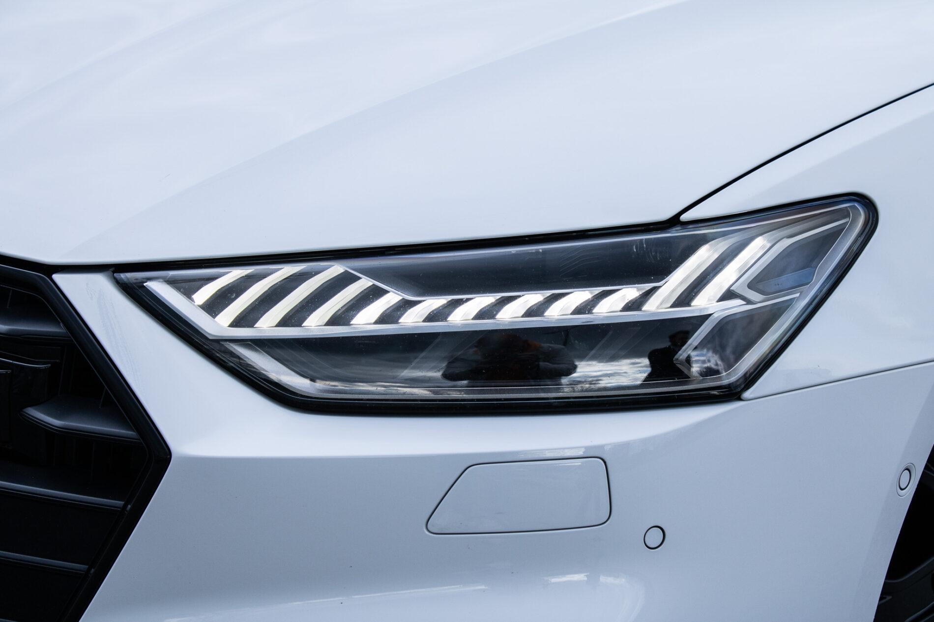2018 AUDI A7, bílá, 139 504 km