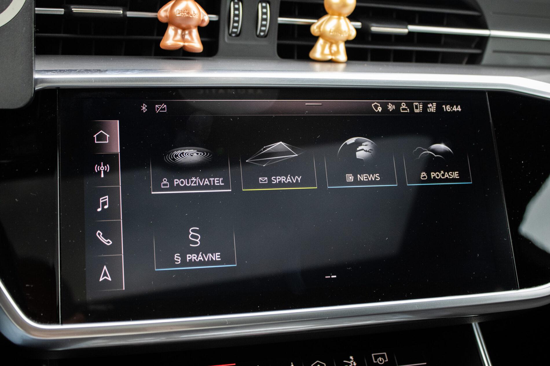 2018 AUDI A7, bílá, 139 504 km