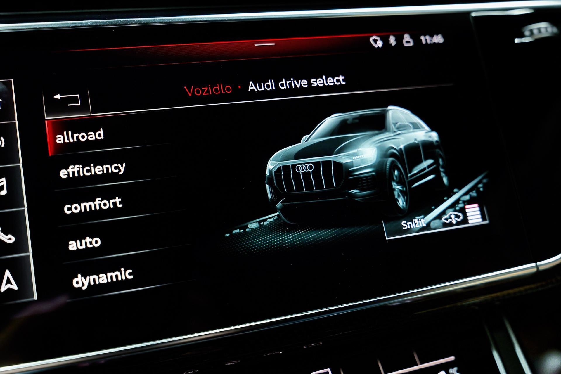 2019 AUDI SQ8, černá suv, 67 300 km