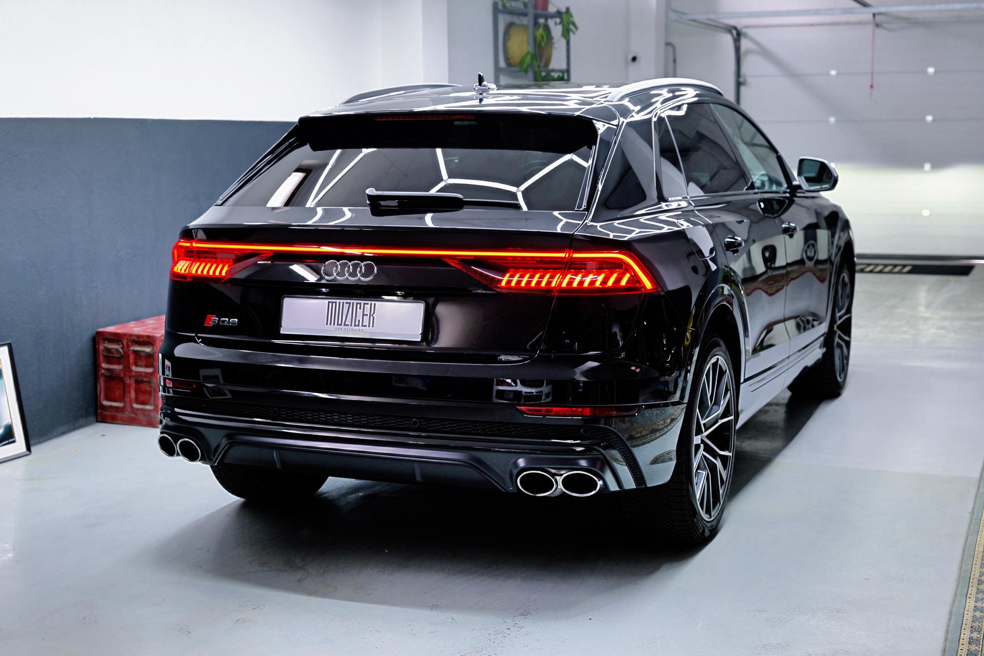 2019 AUDI SQ8, černá suv, 67 300 km