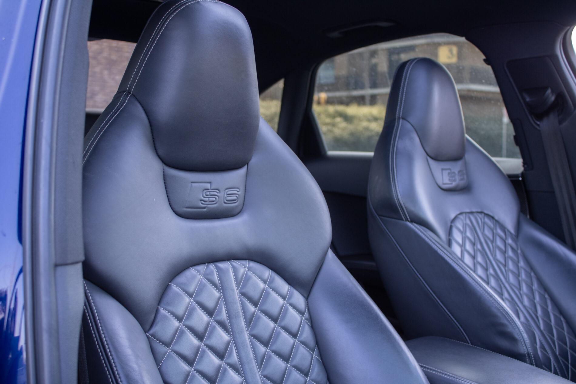 2013 AUDI S6, modrá sedan, 163 590 km