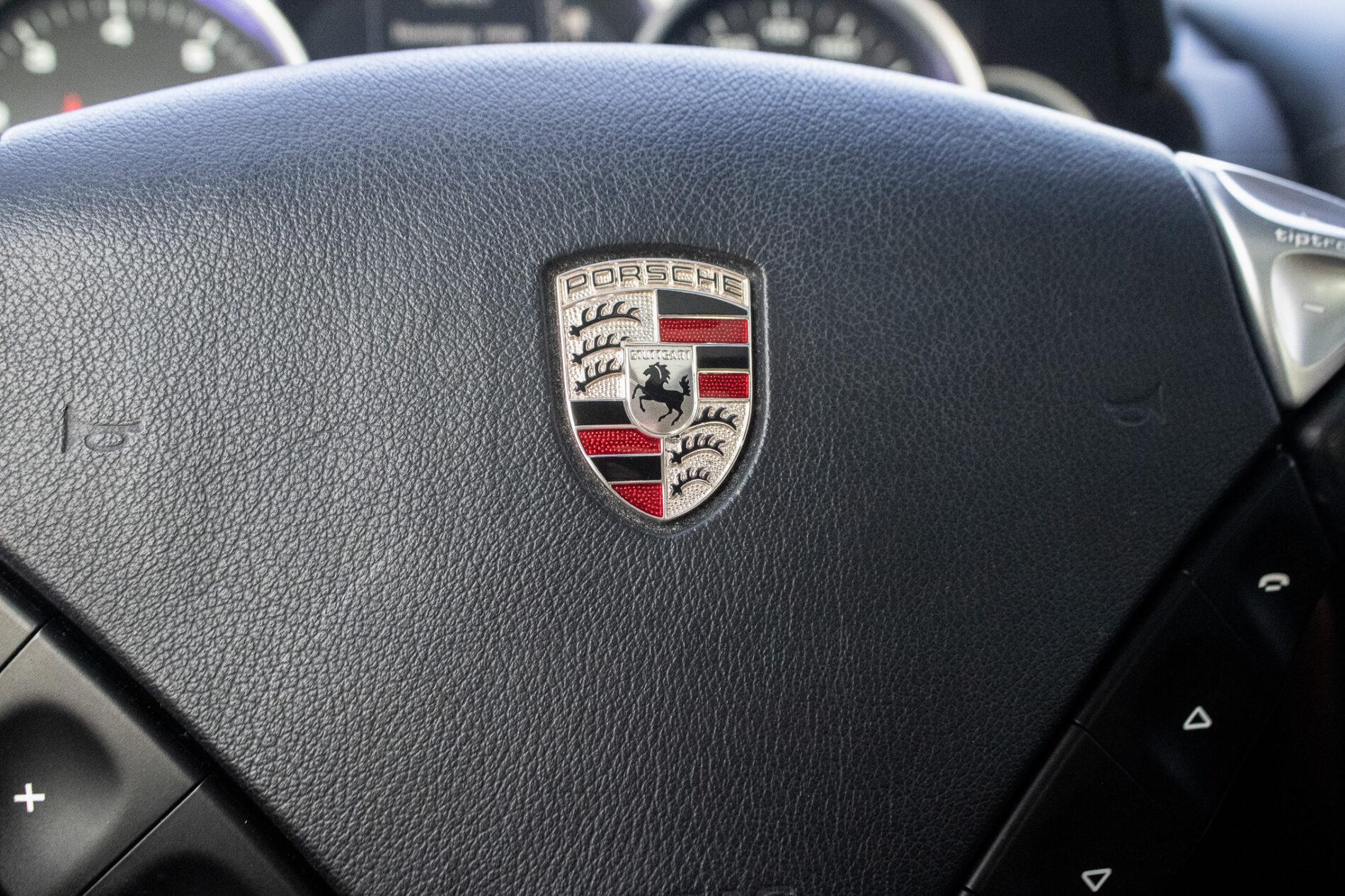 2009 Porsche Cayenne Turbo, černá suv, 153 062 km