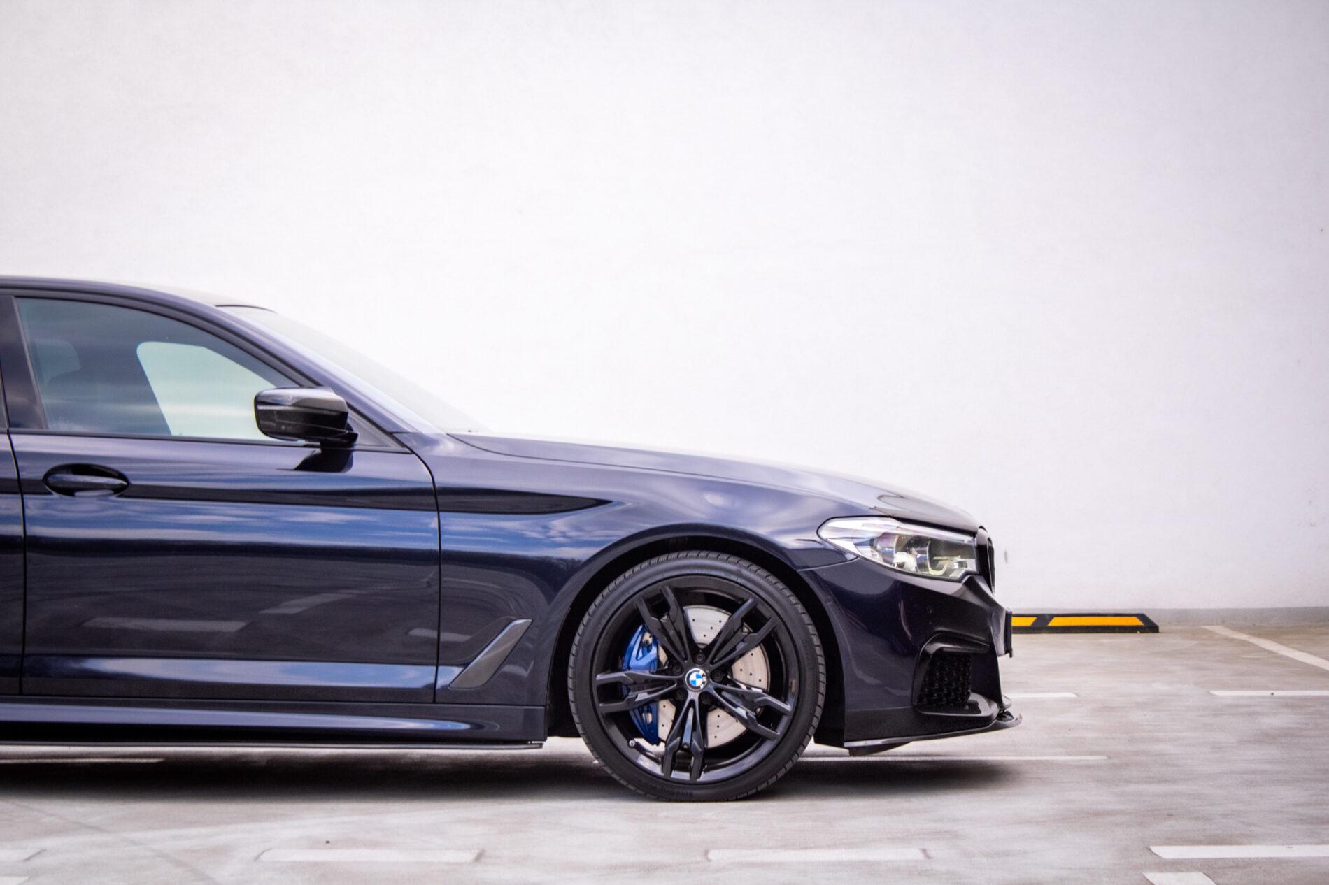 2019 BMW M550d, černá sedan, 239 000 km