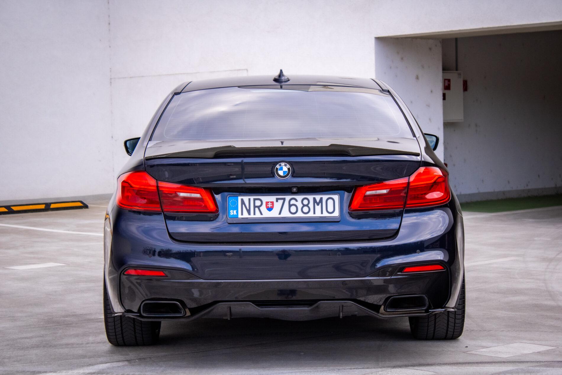 2019 BMW M550d, černá sedan, 239 000 km