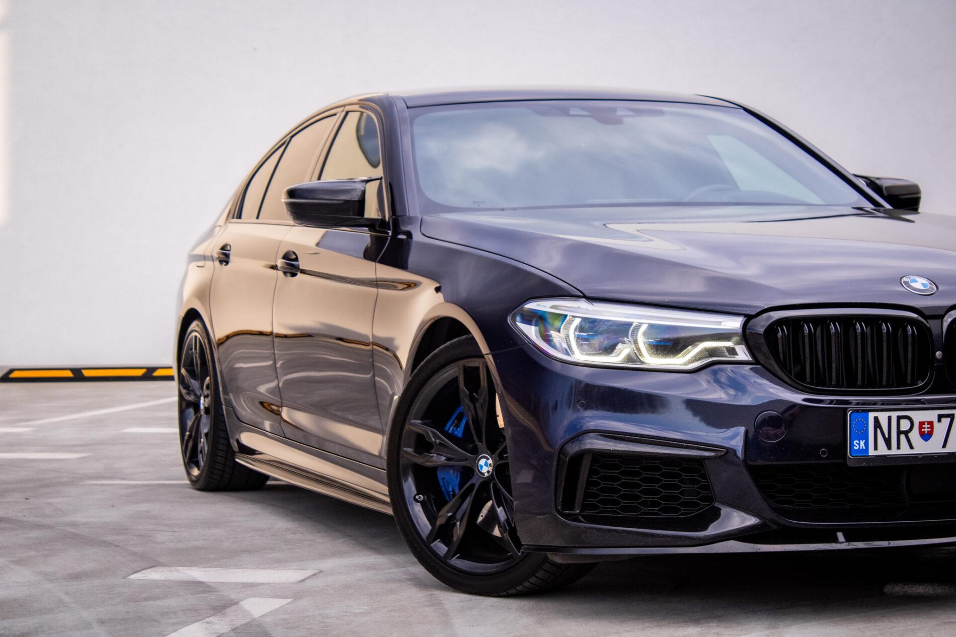 2019 BMW M550d, černá sedan, 239 000 km