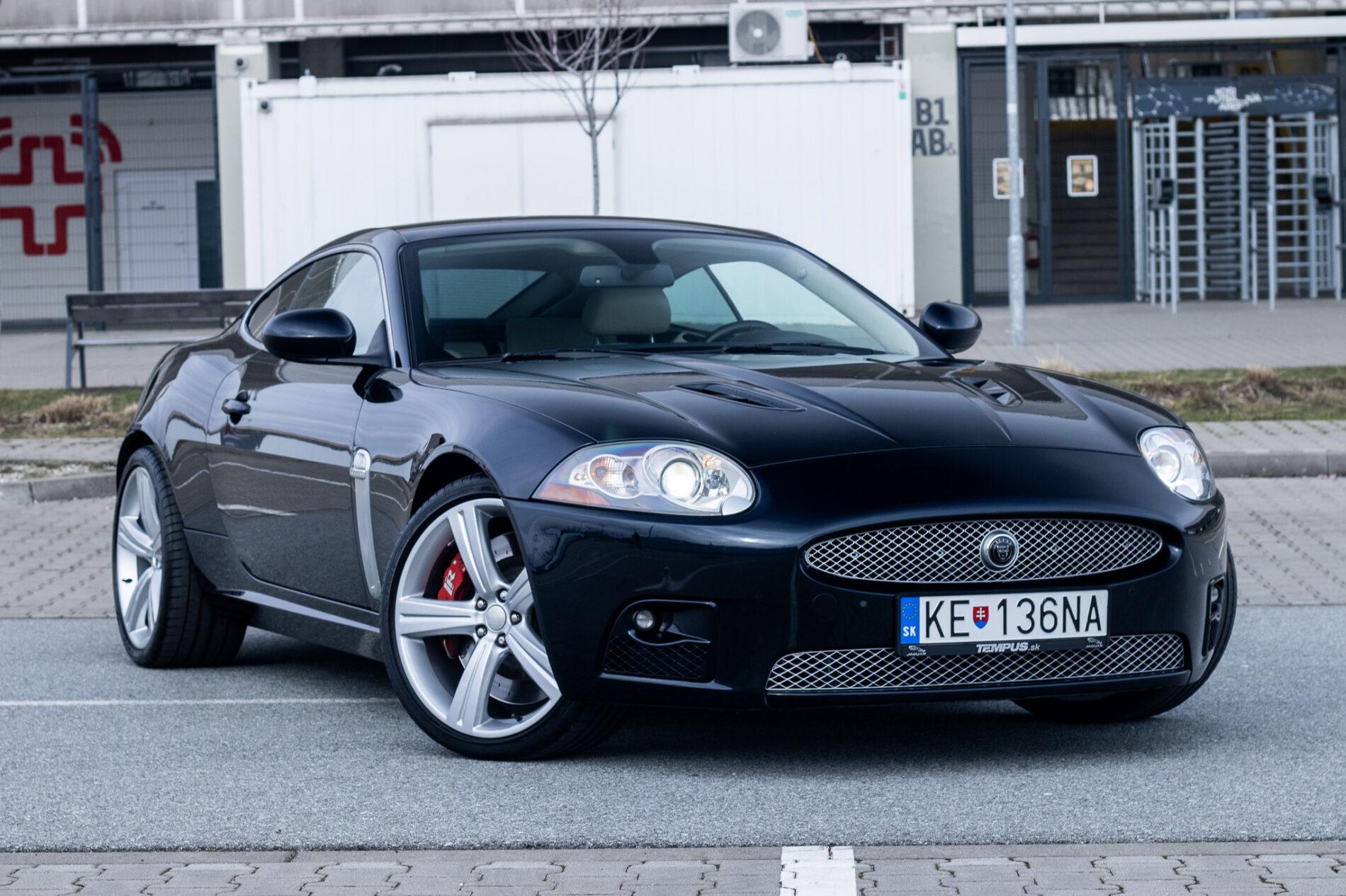 2007 Jaguar XKR, černá kupé, 178 476 km