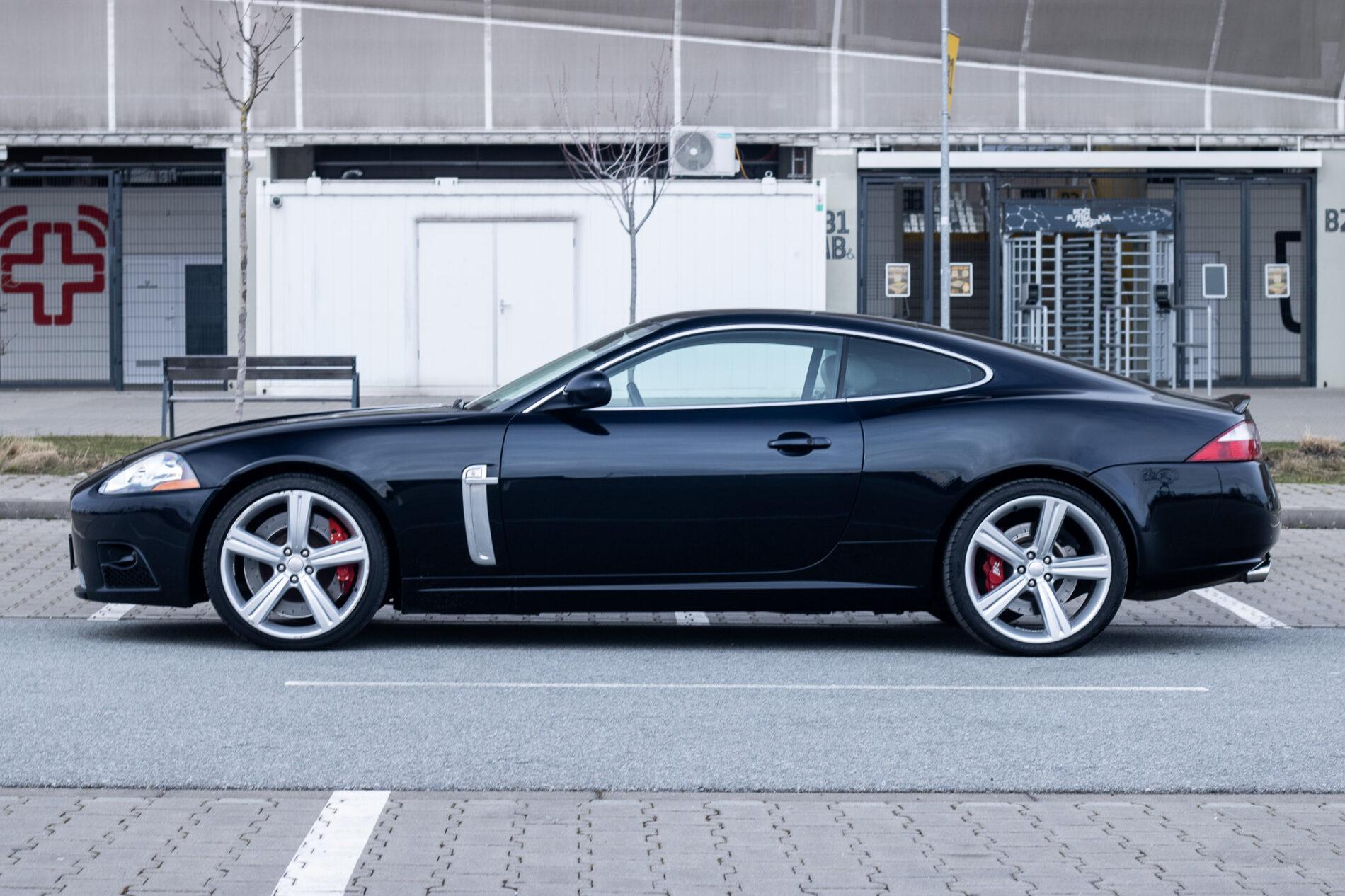 2007 Jaguar XKR, černá kupé, 178 476 km