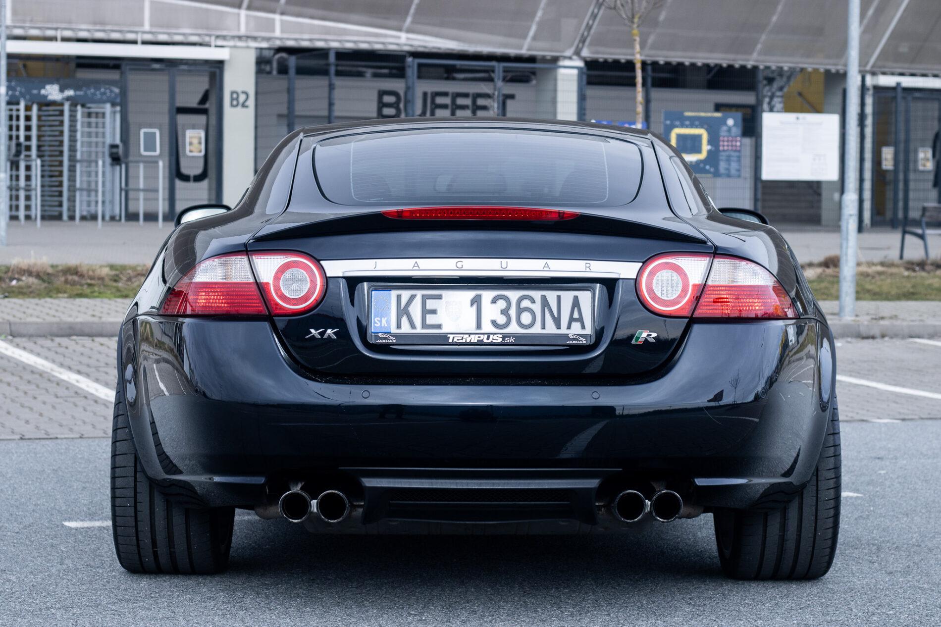 2007 Jaguar XKR, černá kupé, 178 476 km