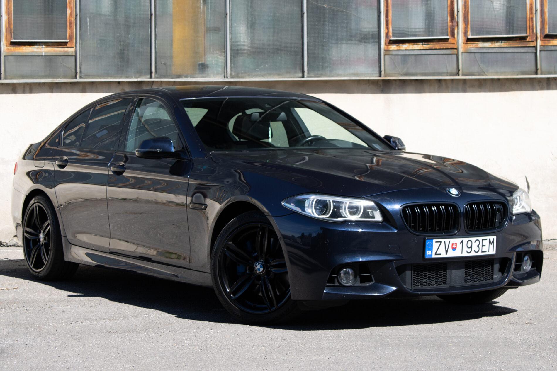 2016 BMW 535i, modrá sedan, 158 386 km