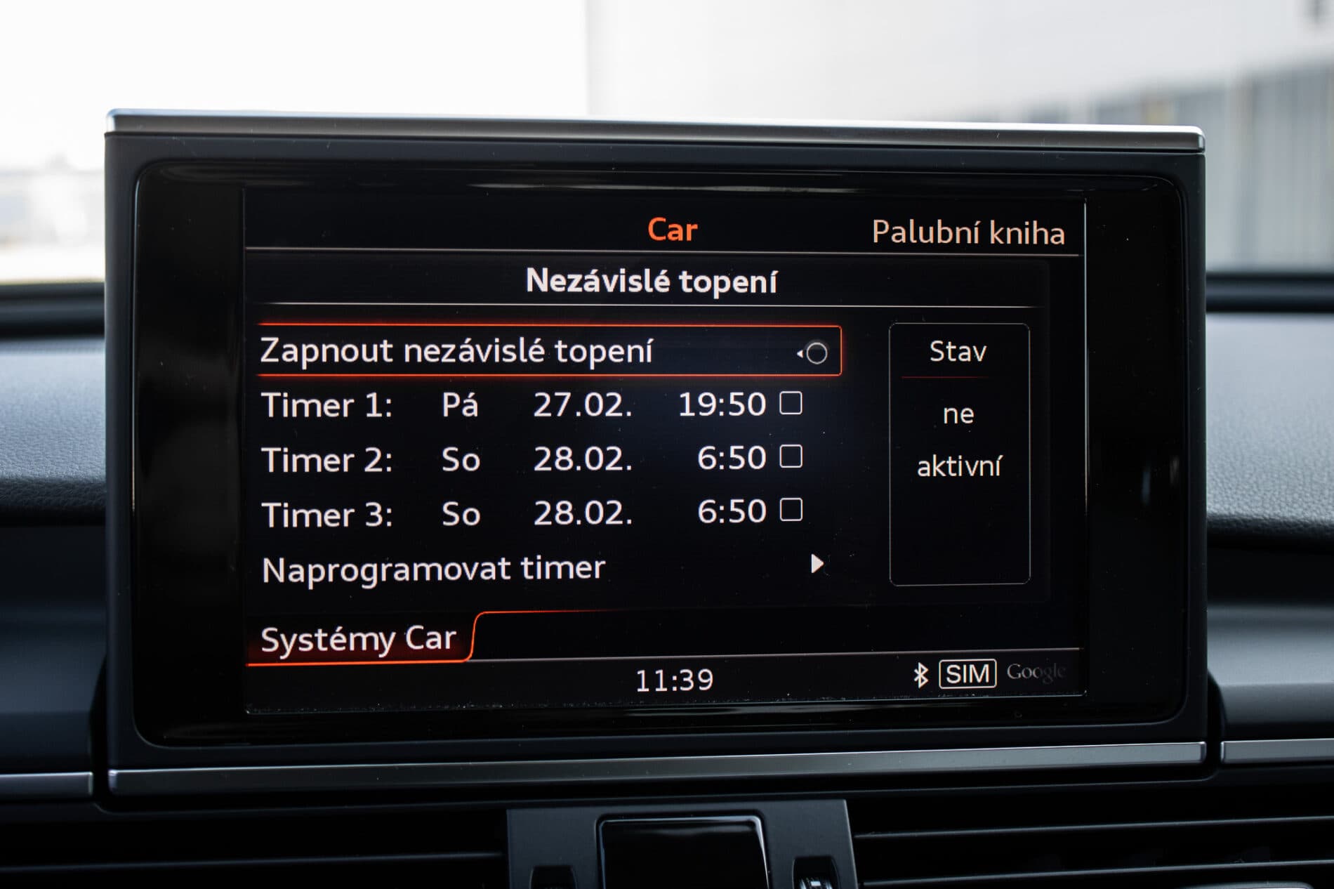 2017 AUDI A6, černá kombi, 274 353 km
