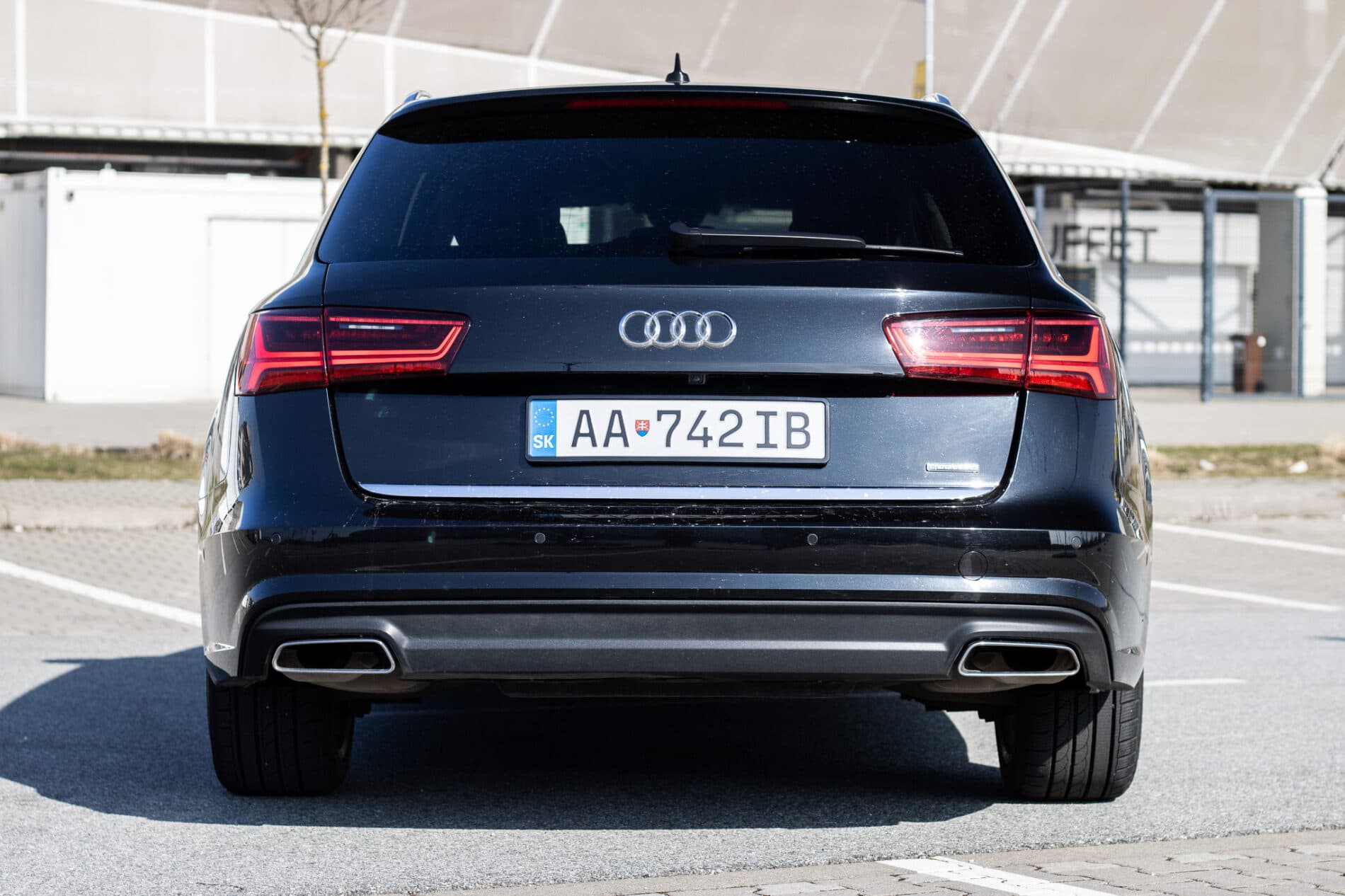 2017 AUDI A6, černá kombi, 274 353 km