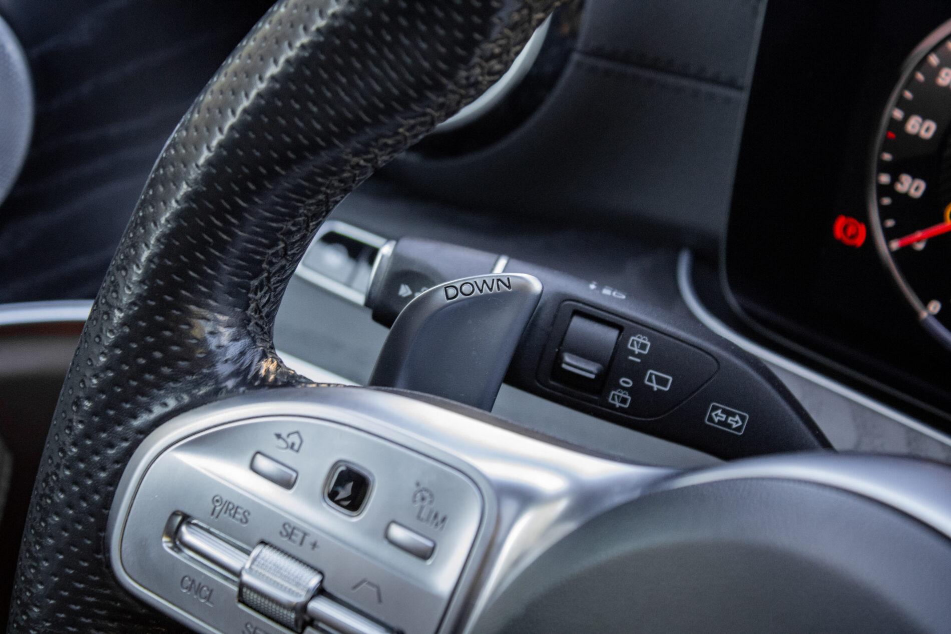 2019 Mercedes-Benz E 63 AMG, šedá kombi, 165 262 km