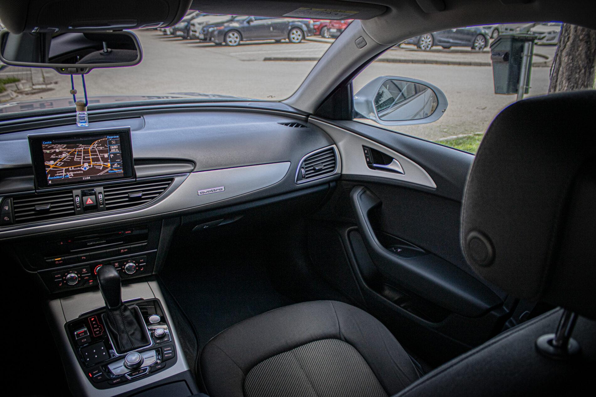2016 AUDI A6, bílá sedan, 244 763 km