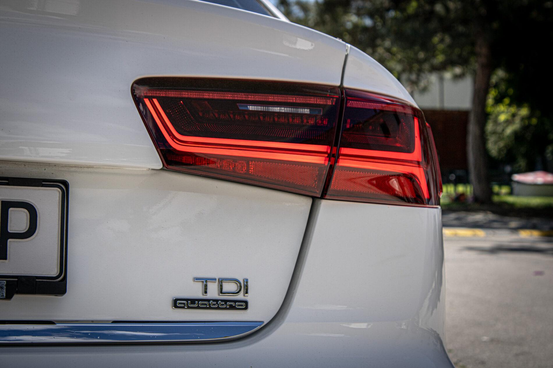 2016 AUDI A6, bílá sedan, 244 763 km