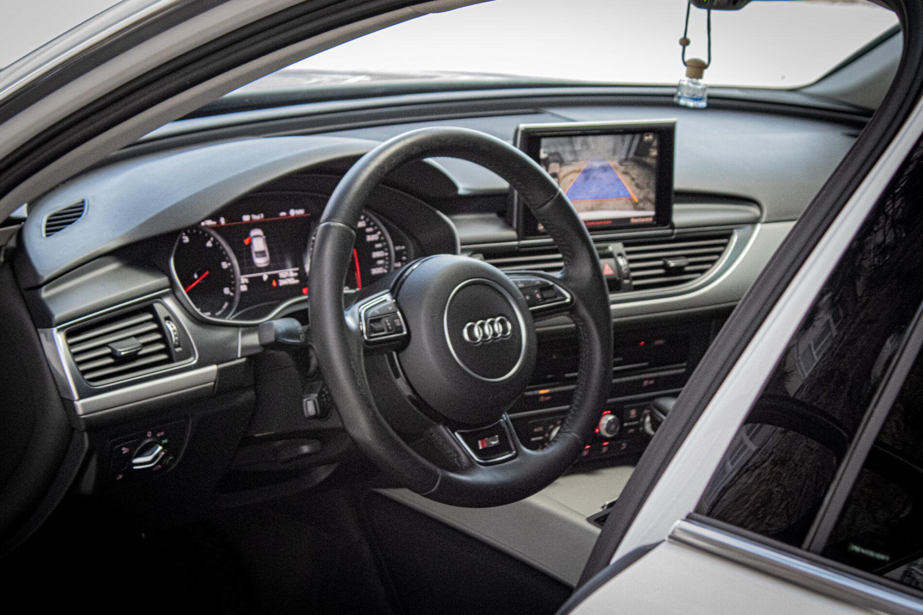 2016 AUDI A6, bílá sedan, 244 763 km